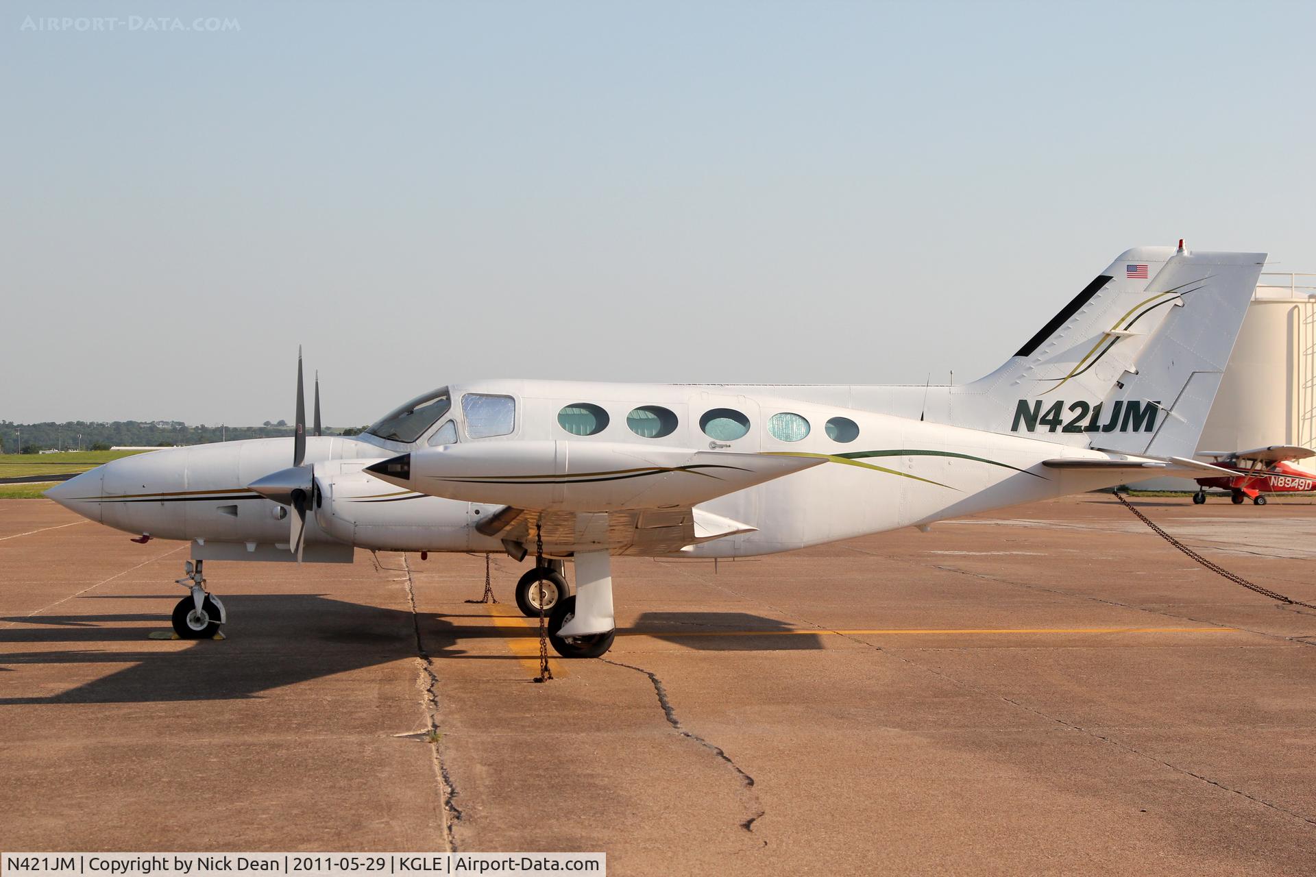 N421JM, Cessna 421C Golden Eagle C/N 421C0239, KGLE/GLE