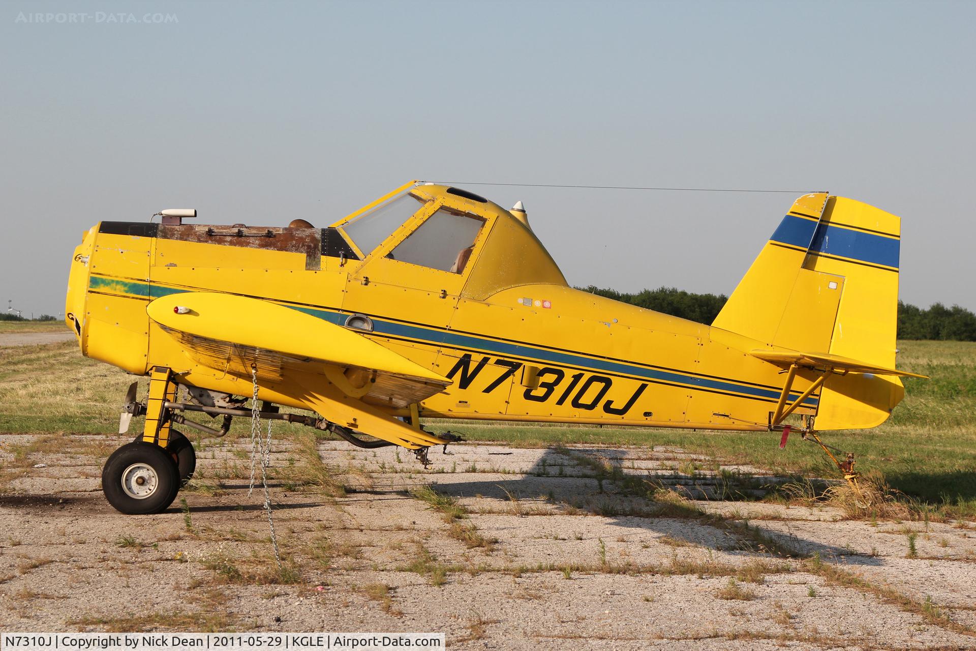 N7310J, 1986 Air Tractor Inc AT-301 C/N 301-0647, KGLE/GLE