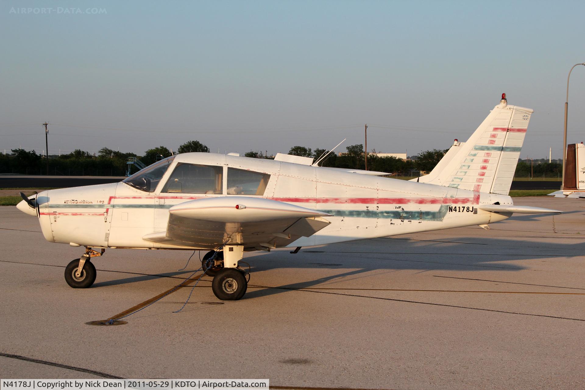 N4178J, 1966 Piper PA-28-140 C/N 28-22515, KDTO/DTO
