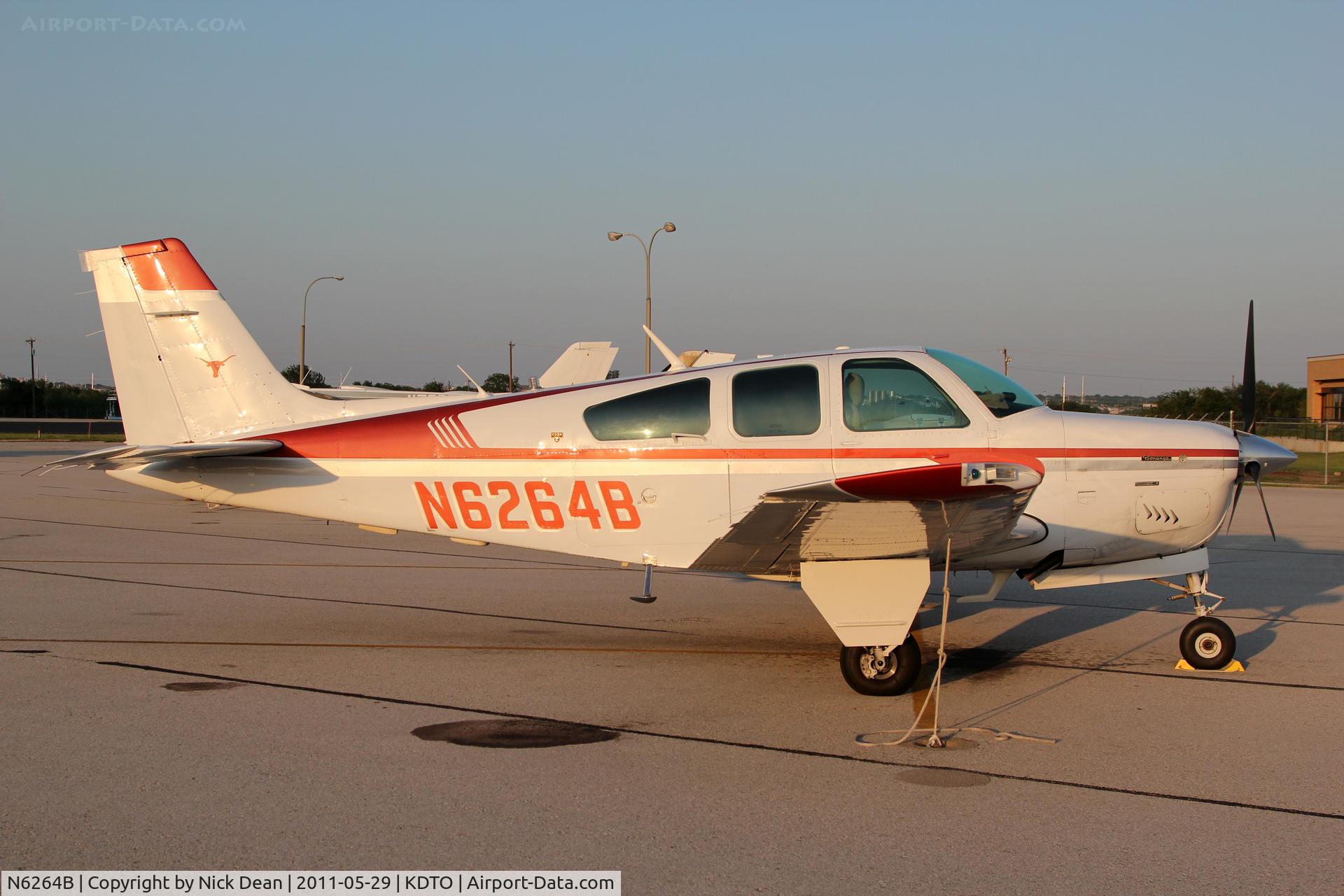 N6264B, 1982 Beech F33A Bonanza C/N CE-992, KDTO/DTO