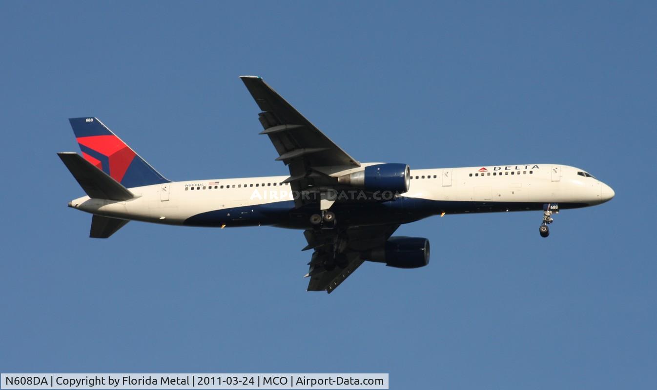 N608DA, 1985 Boeing 757-232 C/N 22815, Delta 757