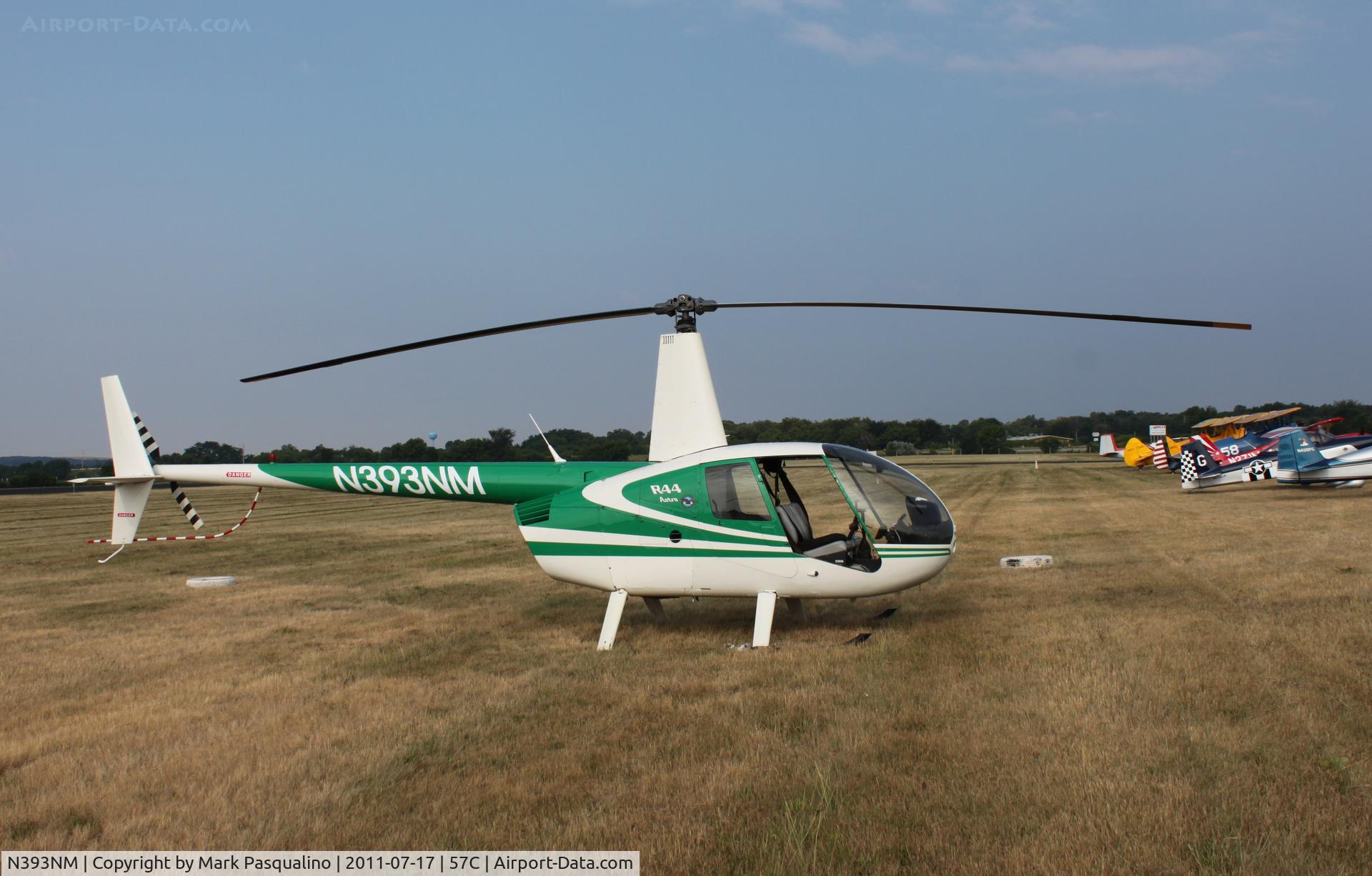 N393NM, Robinson R44 C/N 0706, Robinson R44