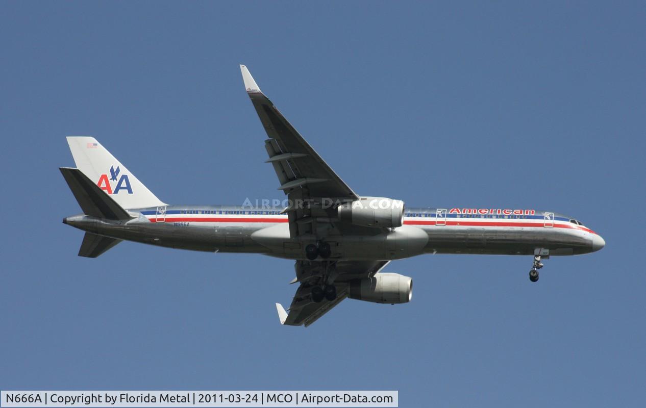 N666A, 1992 Boeing 757-223 C/N 25300, American 757