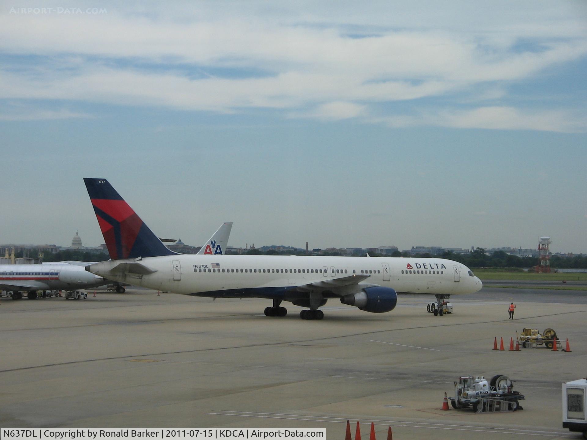 N637DL, 1988 Boeing 757-232 C/N 23760, National AP