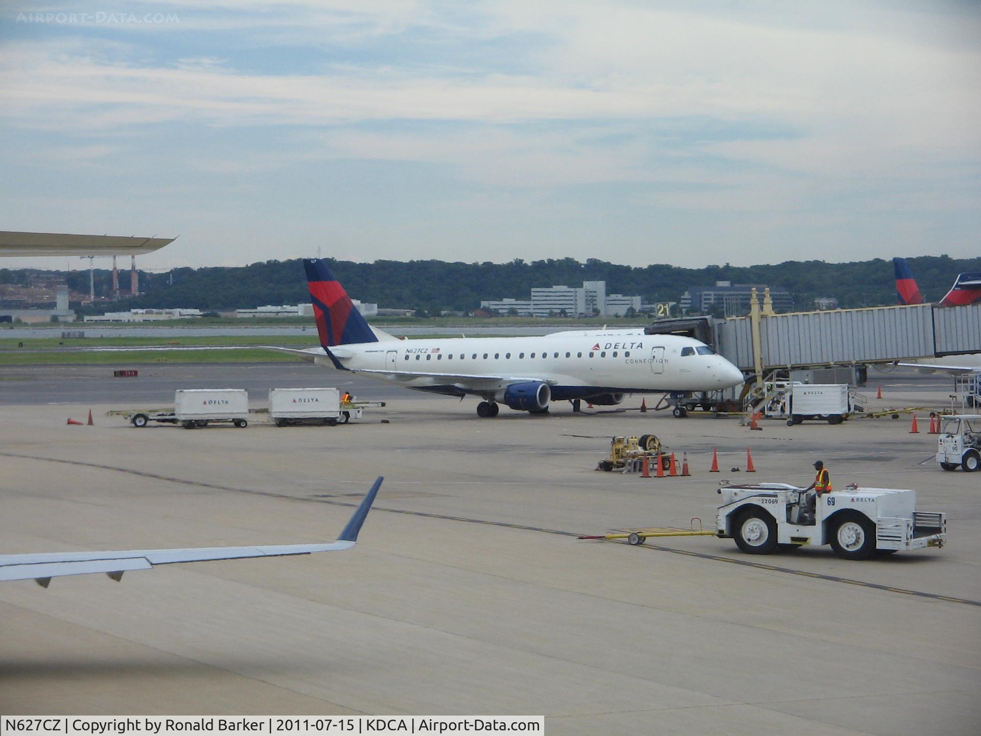 N627CZ, 2008 Embraer 175LR (ERJ-170-200LR) C/N 17000229, National AP