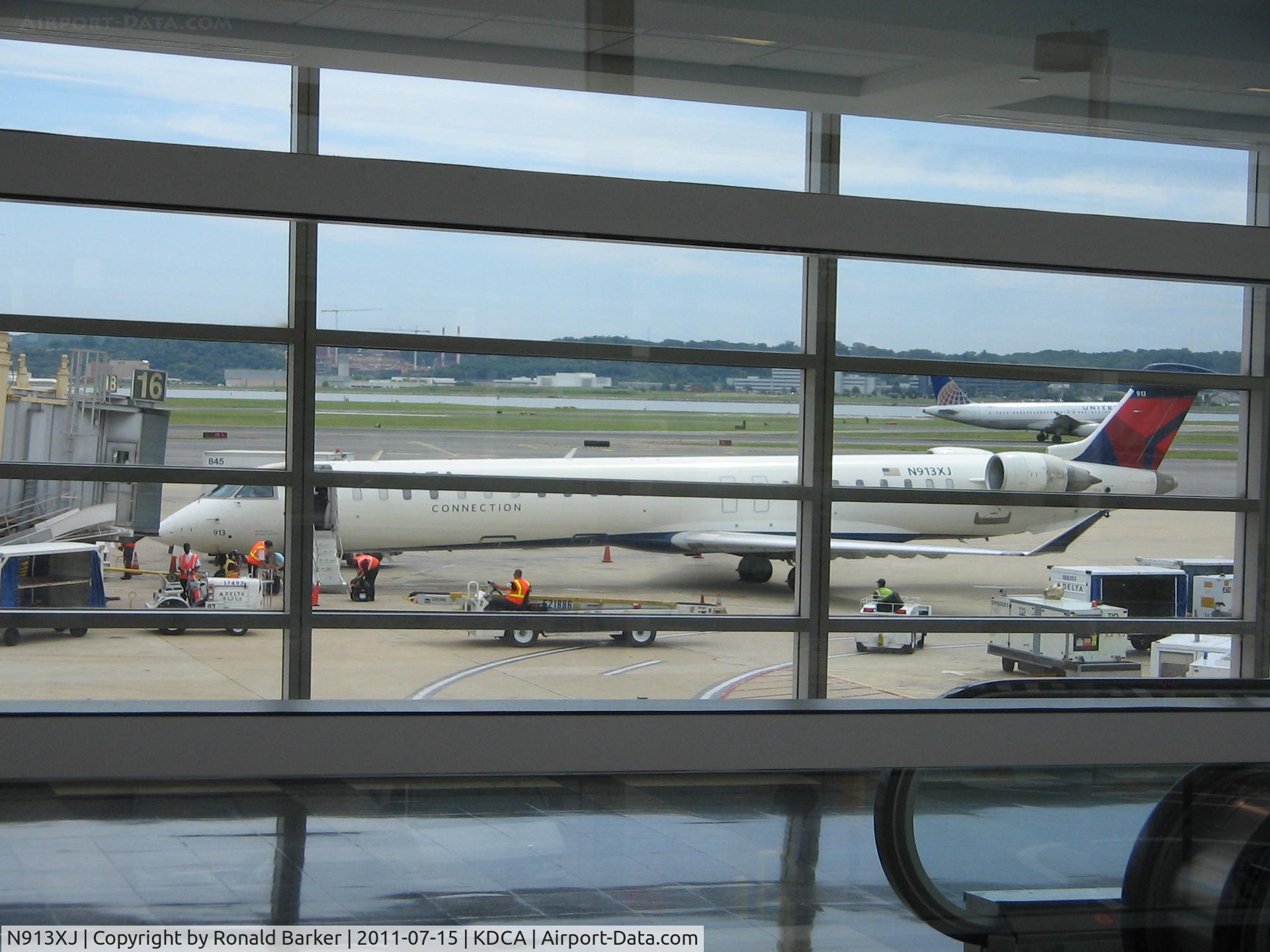 N913XJ, 2007 Bombardier CRJ-900ER (CL-600-2D24) C/N 15148, National AP