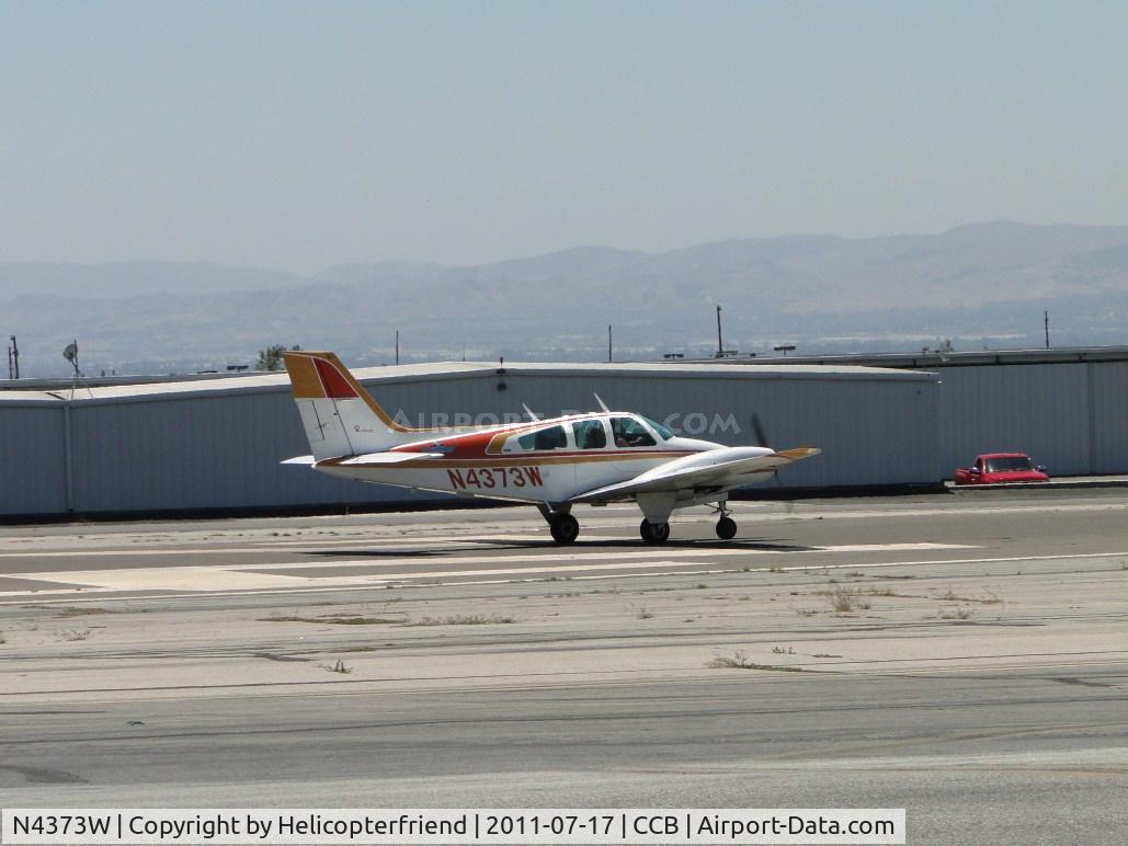 N4373W, 1974 Beech 95-B55 (T42A) Baron C/N TC-1696, Starting take off roll westbound