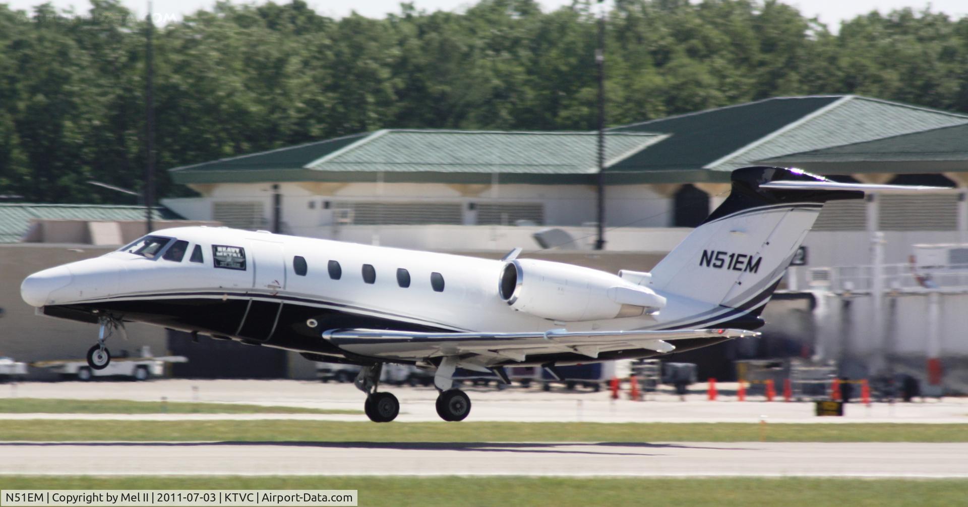 N51EM, 1984 Cessna 650 Citation III C/N 650-0030, Heavy Metal Jet Team Departing RWY 10