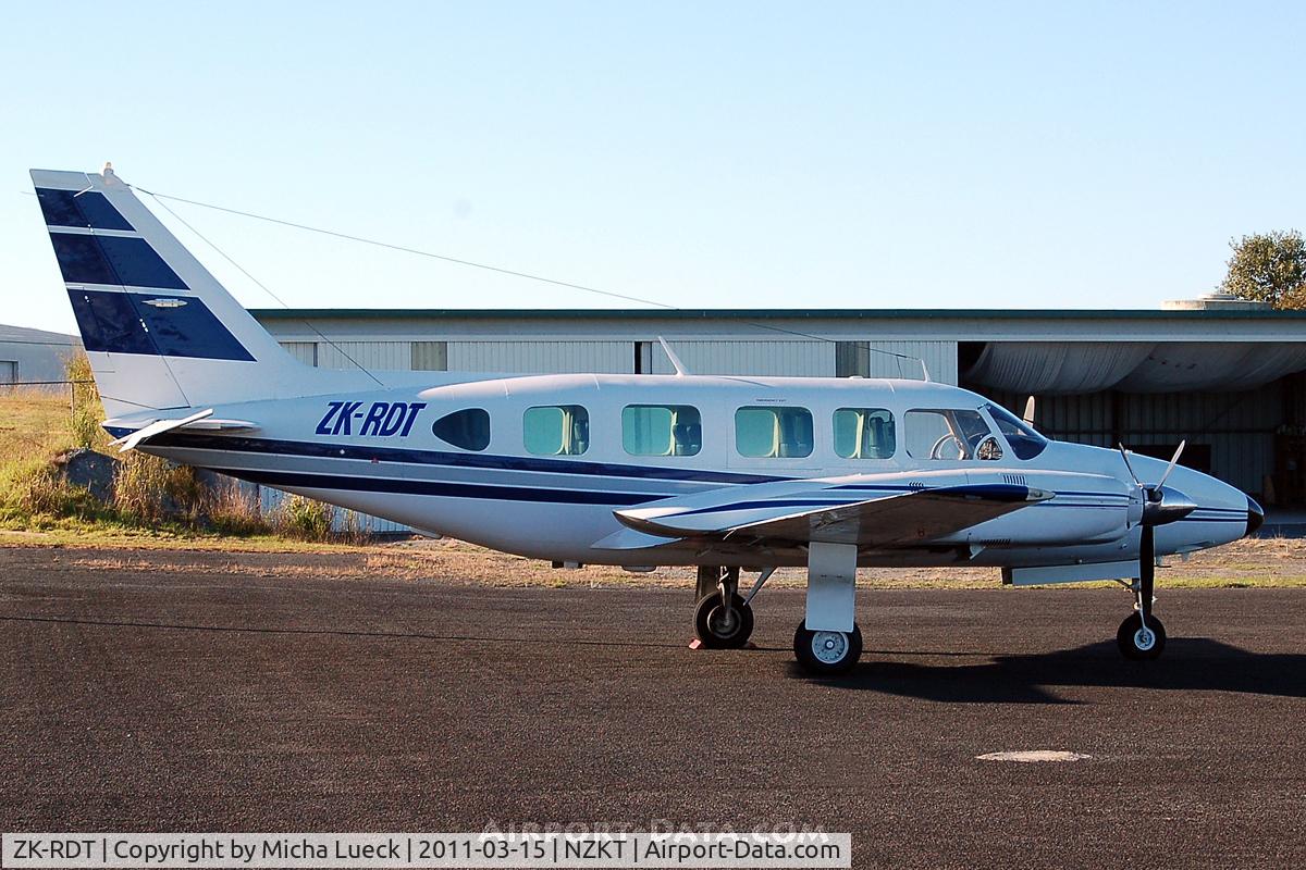 ZK-RDT, Embraer EMB-820C Navajo (PA-34-200T) C/N 820127, At Kaitaia
