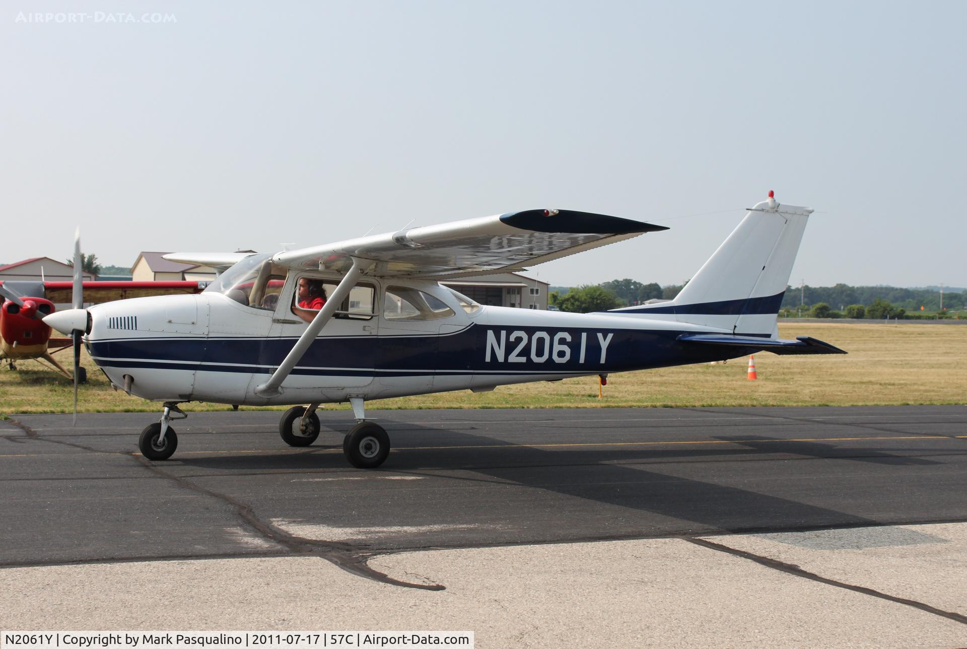 N2061Y, 1962 Cessna 172D C/N 17249561, Cessna 172D