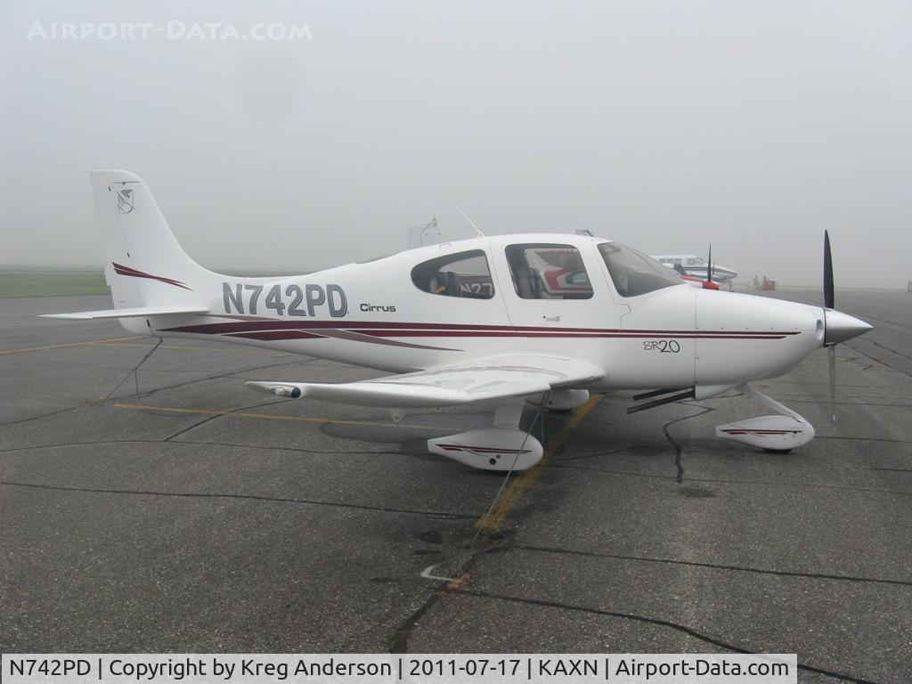 N742PD, 2002 Cirrus SR20 C/N 1187, Cirrus SR20 on the line.