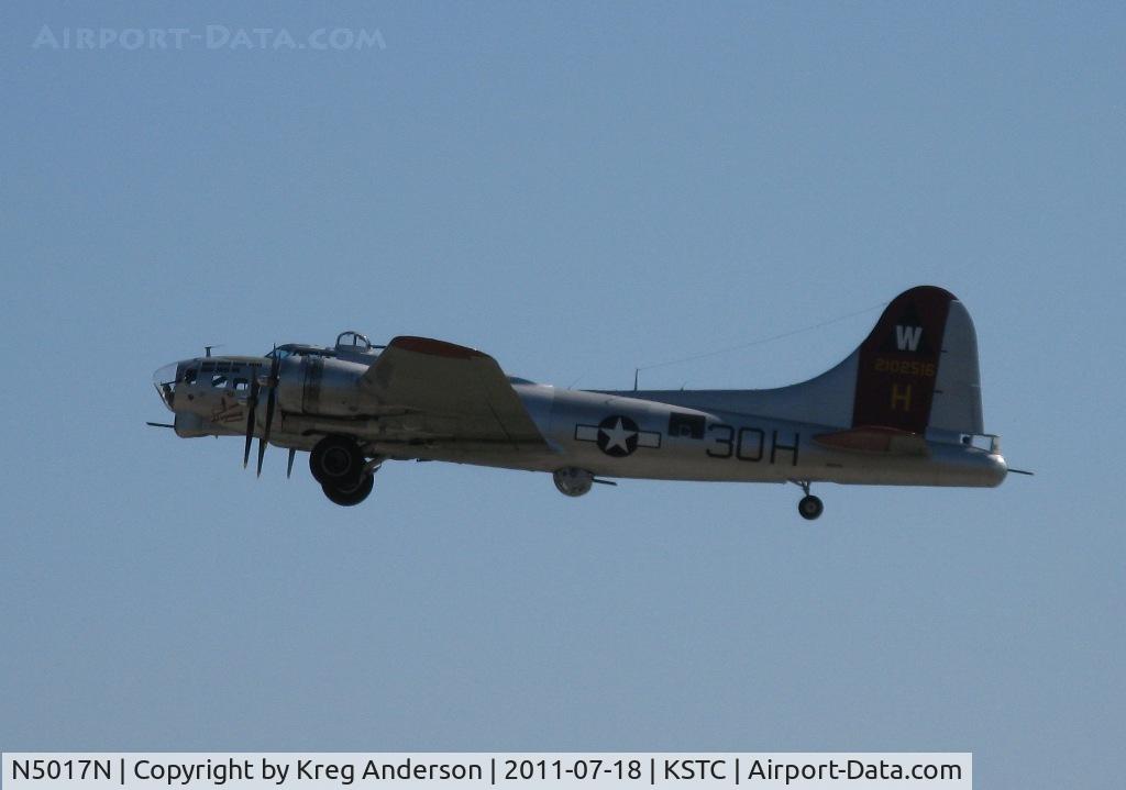 N5017N, 1944 Lockheed/Vega (Boeing) B-17G-105-VE Flying Fortress C/N 8649, Aluminum Overcast, a Boeing B-17G Flying Fortress departing runway 31 in St. Cloud, MN.