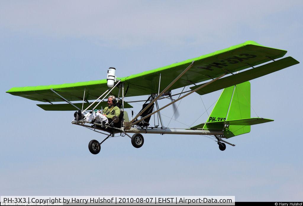 PH-3X3, 2005 Moyes Dragonfly C/N C89, The DragonFly is special for towing Hang gliders.