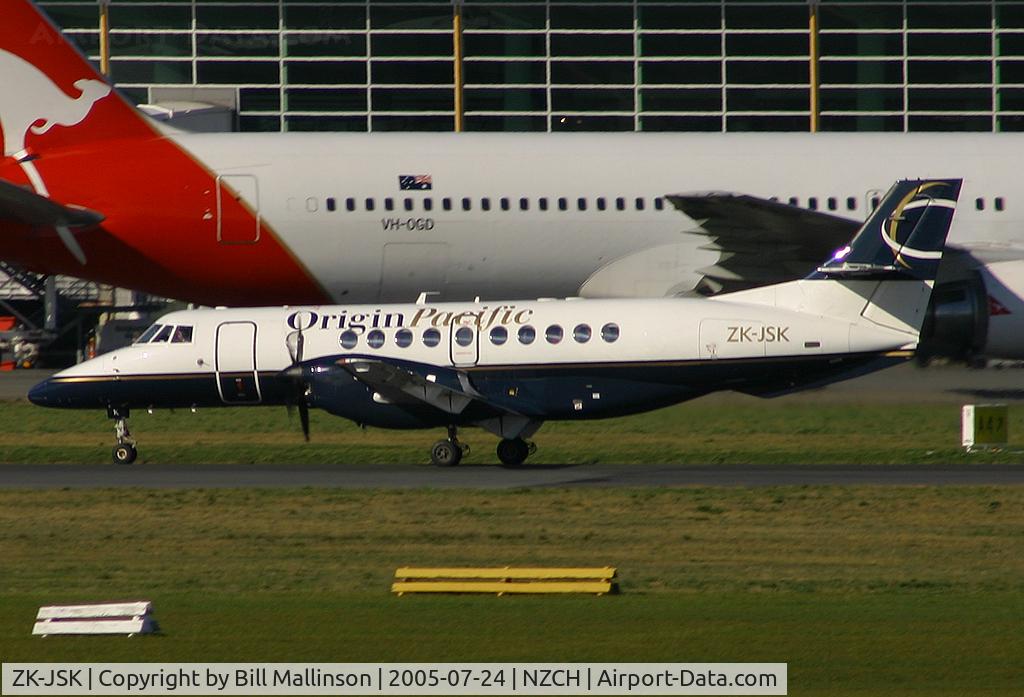 ZK-JSK, 1994 British Aerospace Jetstream 41 C/N 41049, taxi to 20