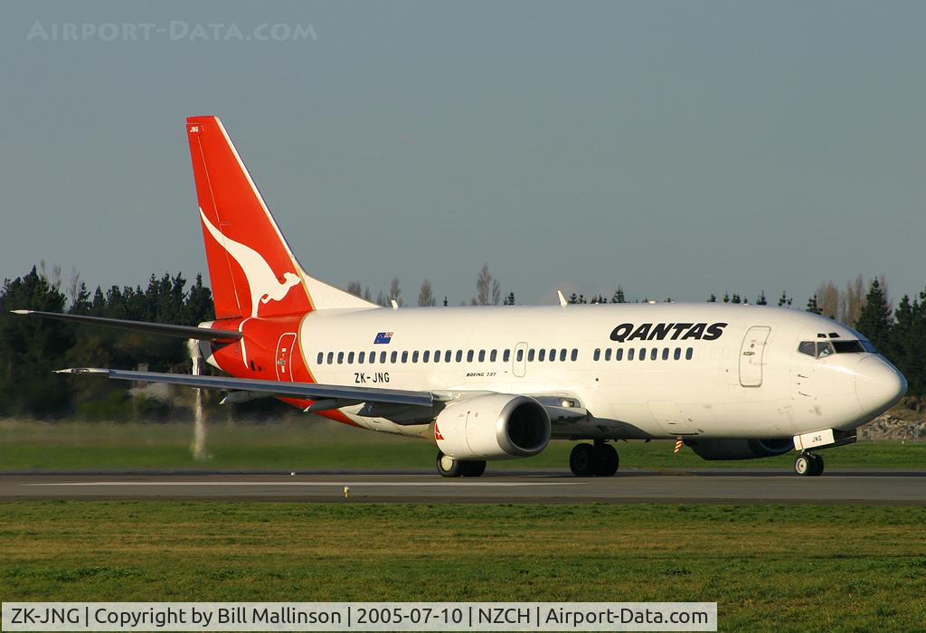 ZK-JNG, 1986 Boeing 737-376 C/N 23478, t/o from 02