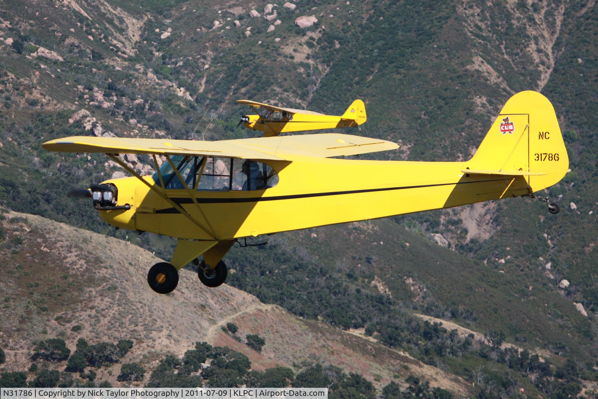 N31786, Piper J3F-65 C/N 5314, Lompoc Piper Cub Fly-in 2011
