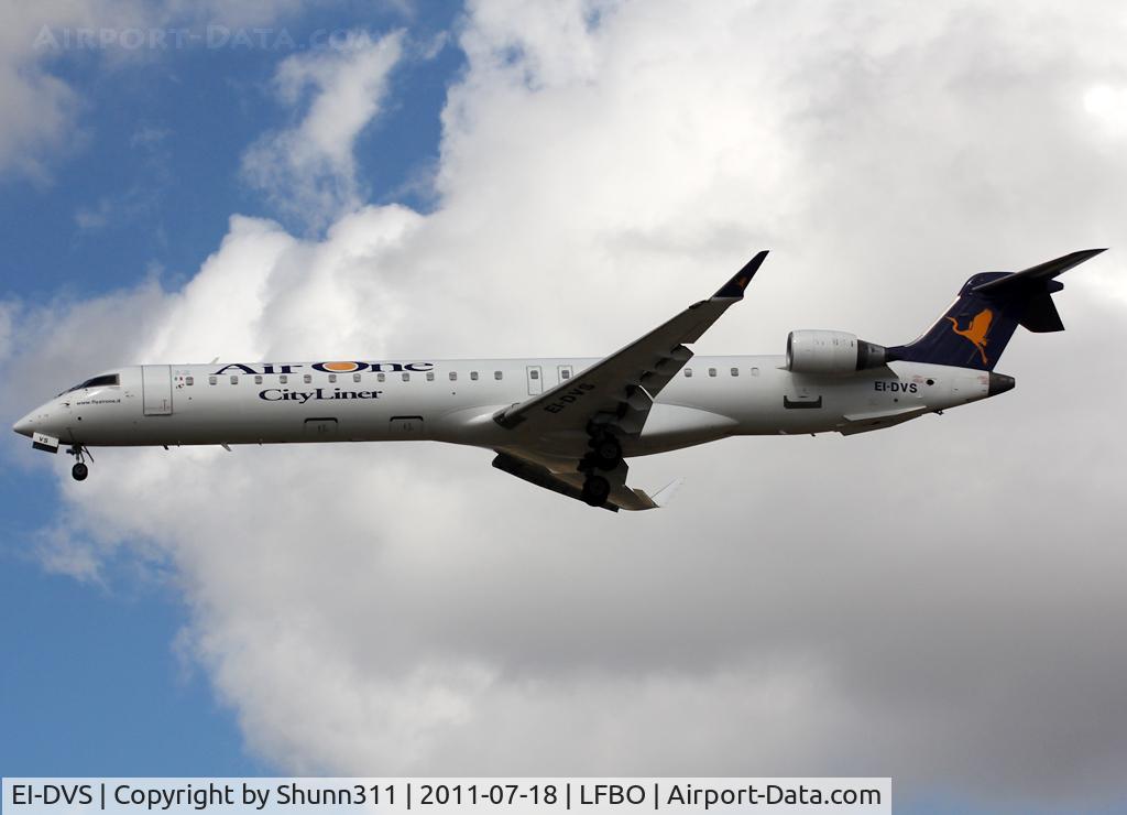 EI-DVS, 2007 Canadair CRJ-900LR (CL-600-2D24) C/N 15119, Landing rwy 32L