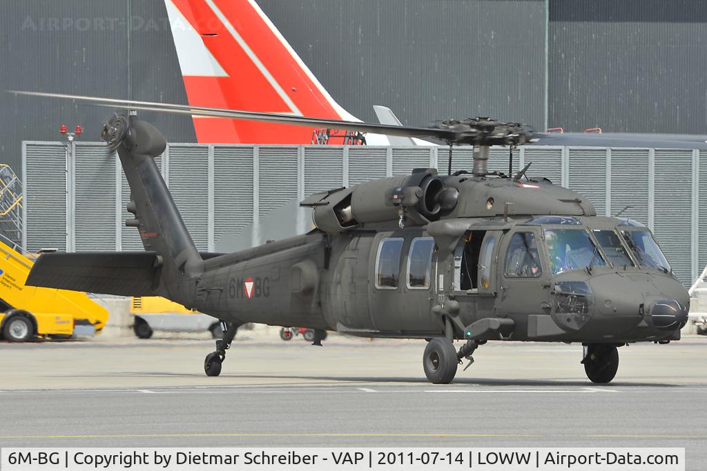 6M-BG, 2002 Sikorsky S-70A-42 Black Hawk C/N 70-2756, Austrian Air Force Sikorsky S70 Black Hawk