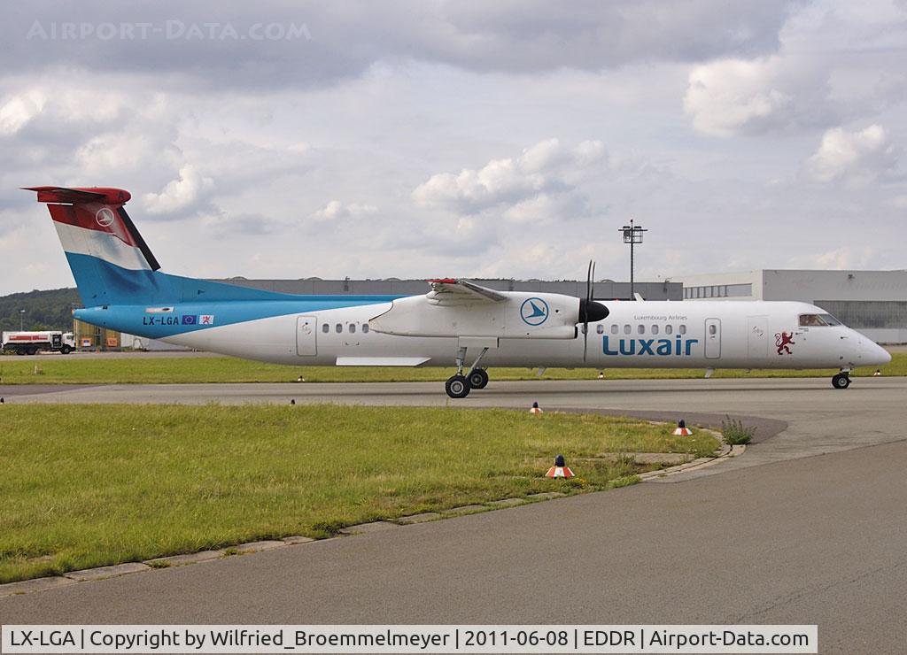LX-LGA, 2007 De Havilland Canada DHC-8-402Q Dash 8 C/N 4159, Taxiing in to apron.