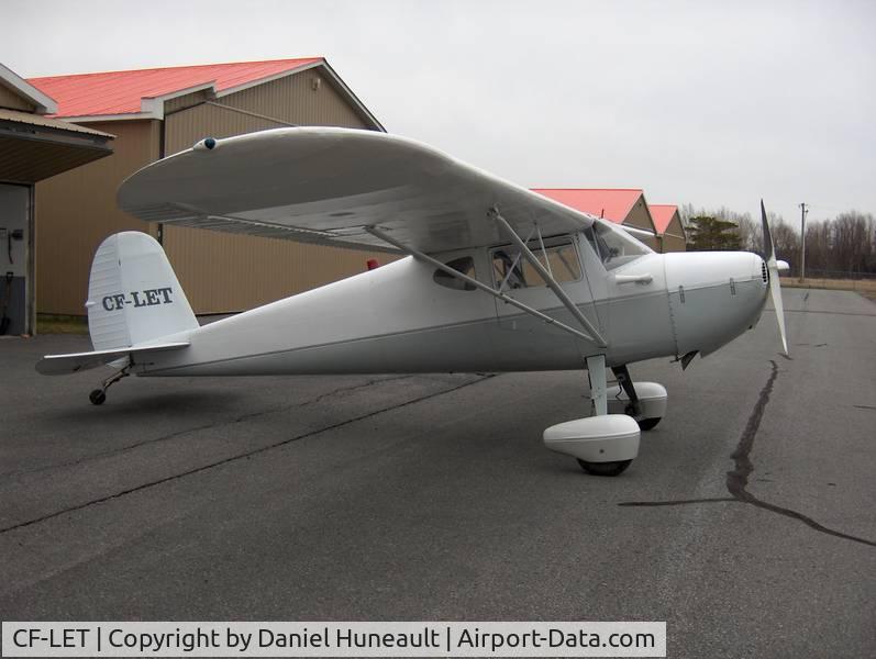 CF-LET, 1946 Cessna 140 C/N 9084, CYCC 2011