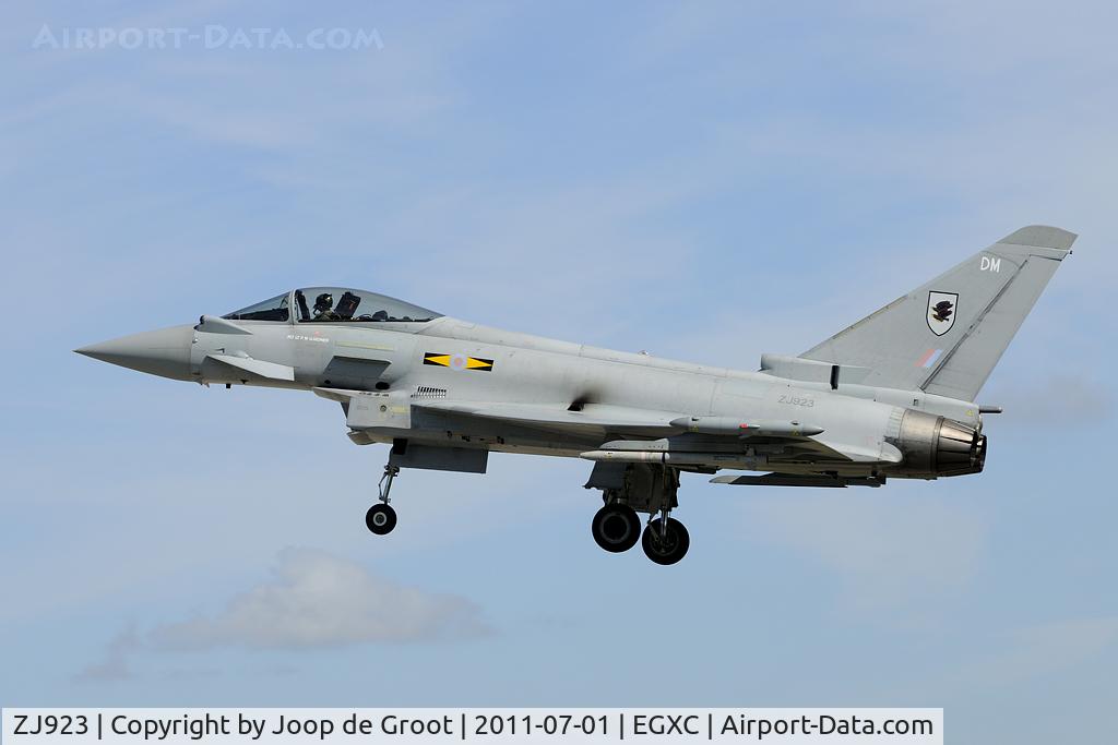 ZJ923, 2007 Eurofighter EF-2000 Typhoon FGR4 C/N 0075/BS014, 11 Squadron. Return to its home base