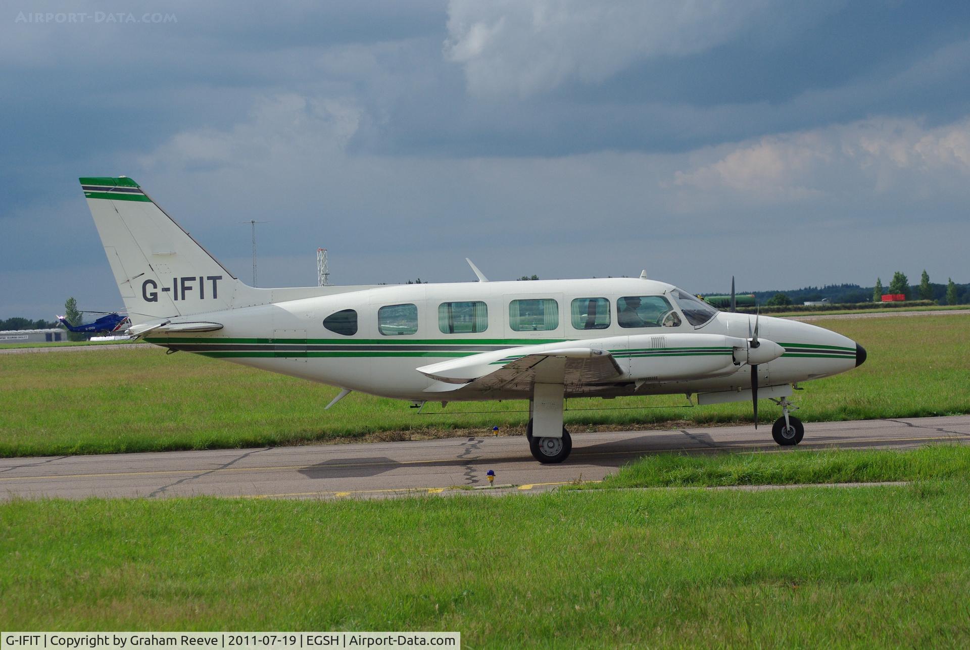 G-IFIT, 1980 Piper PA-31-350 Chieftain C/N 31-8052078, Ready to depart.