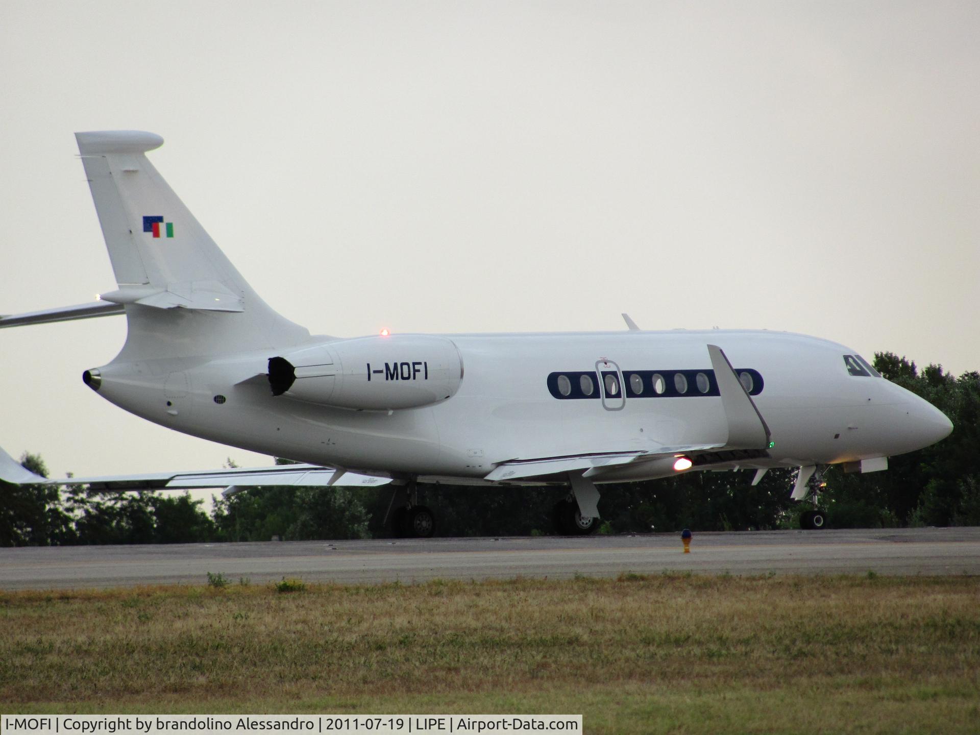 I-MOFI, 2010 Dassault 2000LX C/N 213, Bologna, G.marconi Airport