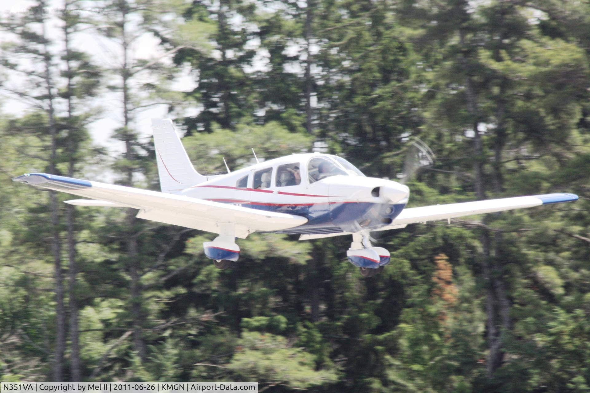 N351VA, 1981 Piper PA-28-236 Dakota C/N 28-8111056, KHAQ-KMGN - Landing RWY 28