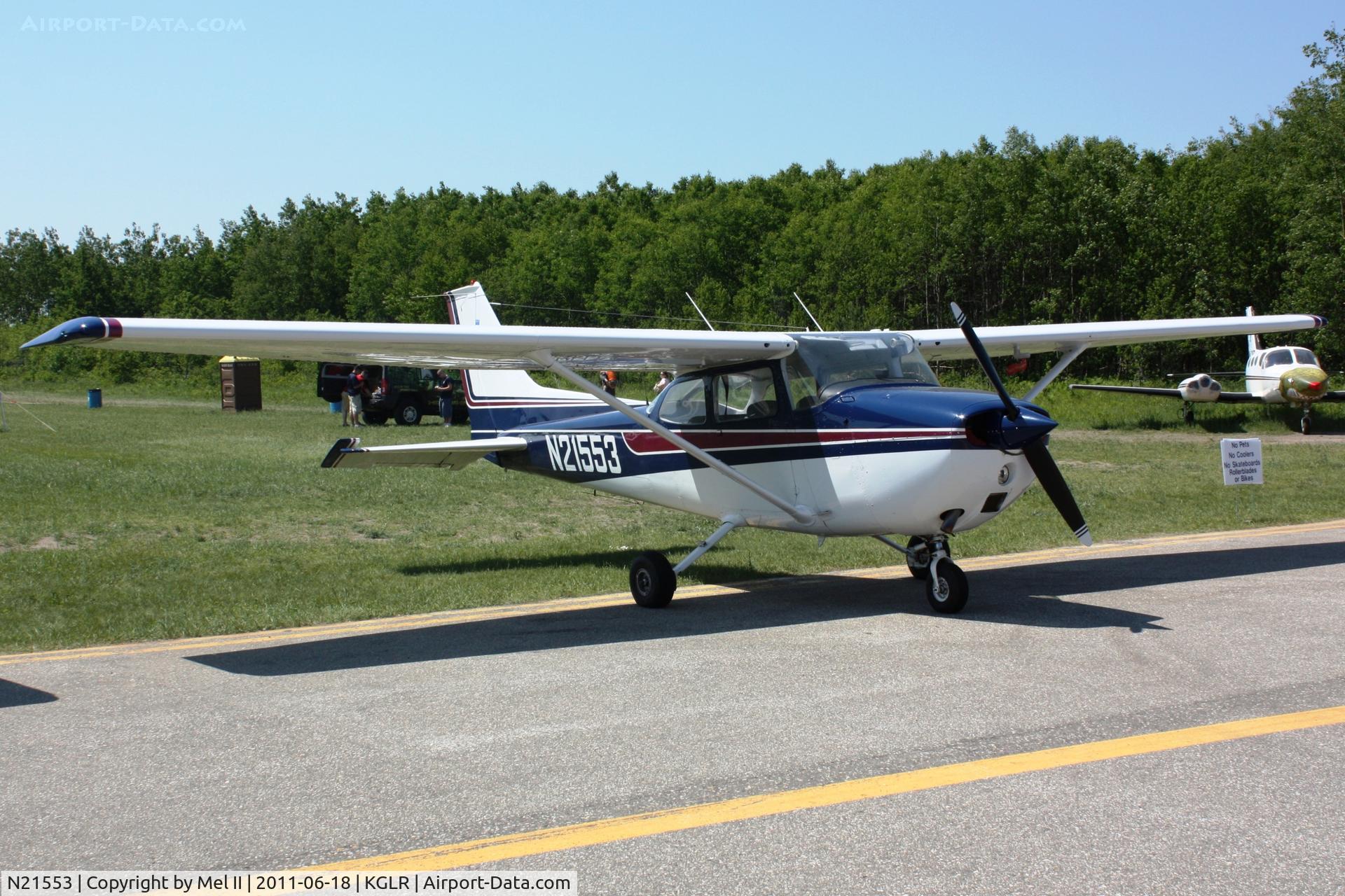 N21553, 1974 Cessna 172M C/N 17263970, 2011 Wings Over Gaylord Air Show