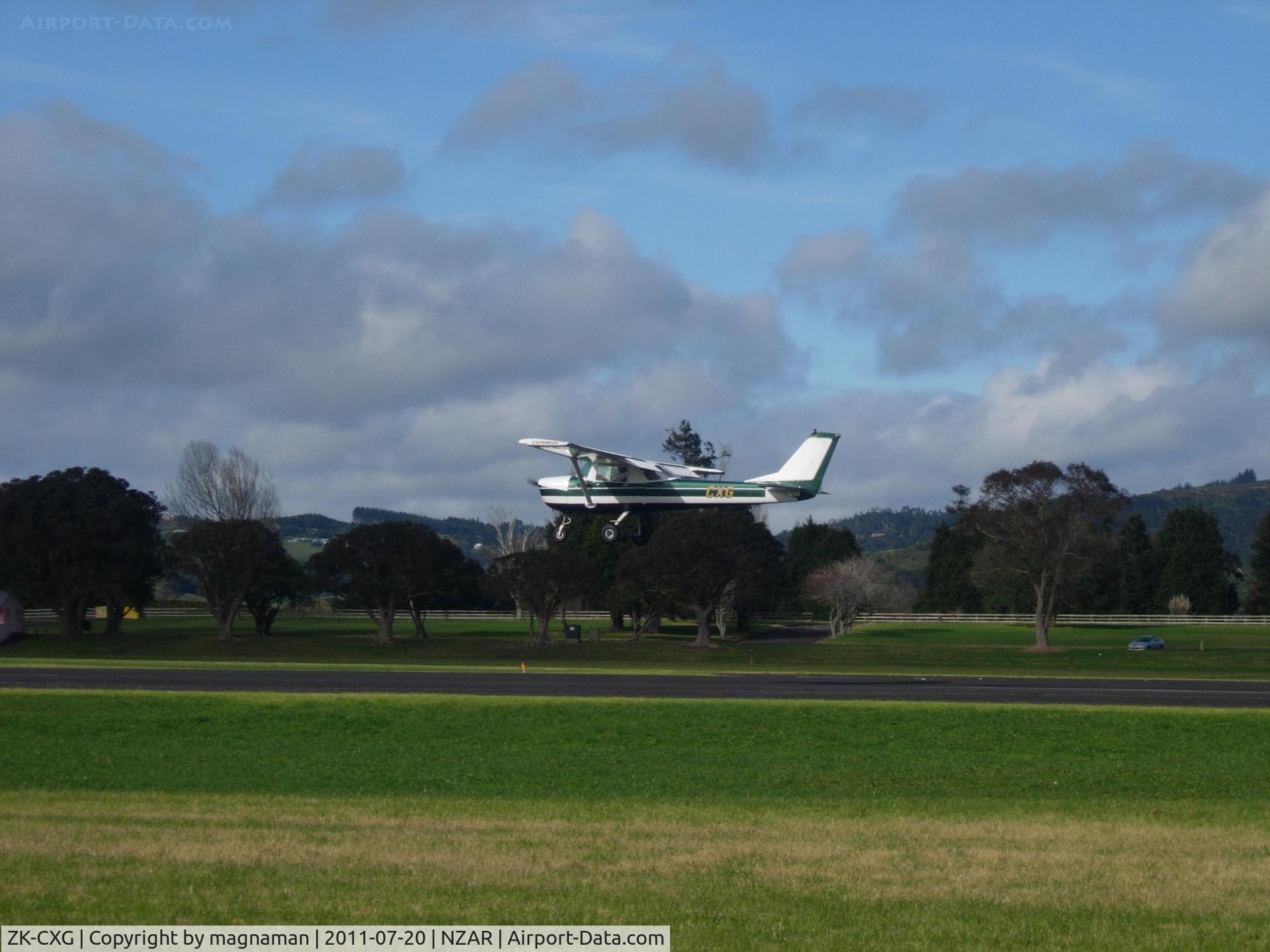 ZK-CXG, Cessna 150H C/N 15068411, Old cessna on final approach