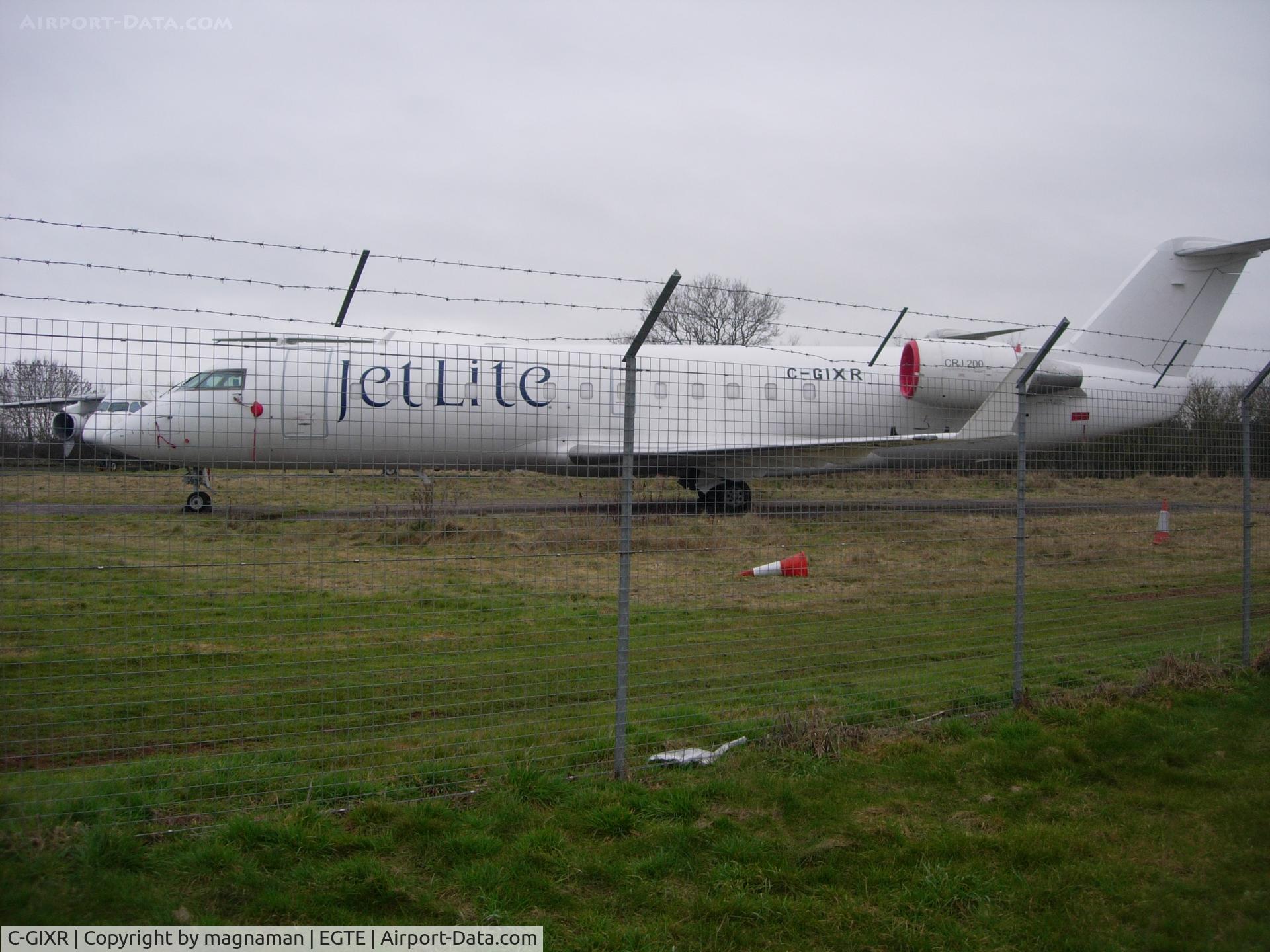 C-GIXR, 2000 Canadair CRJ-200LR (CL-600-2B19) C/N 7434, Ex VT-SA*