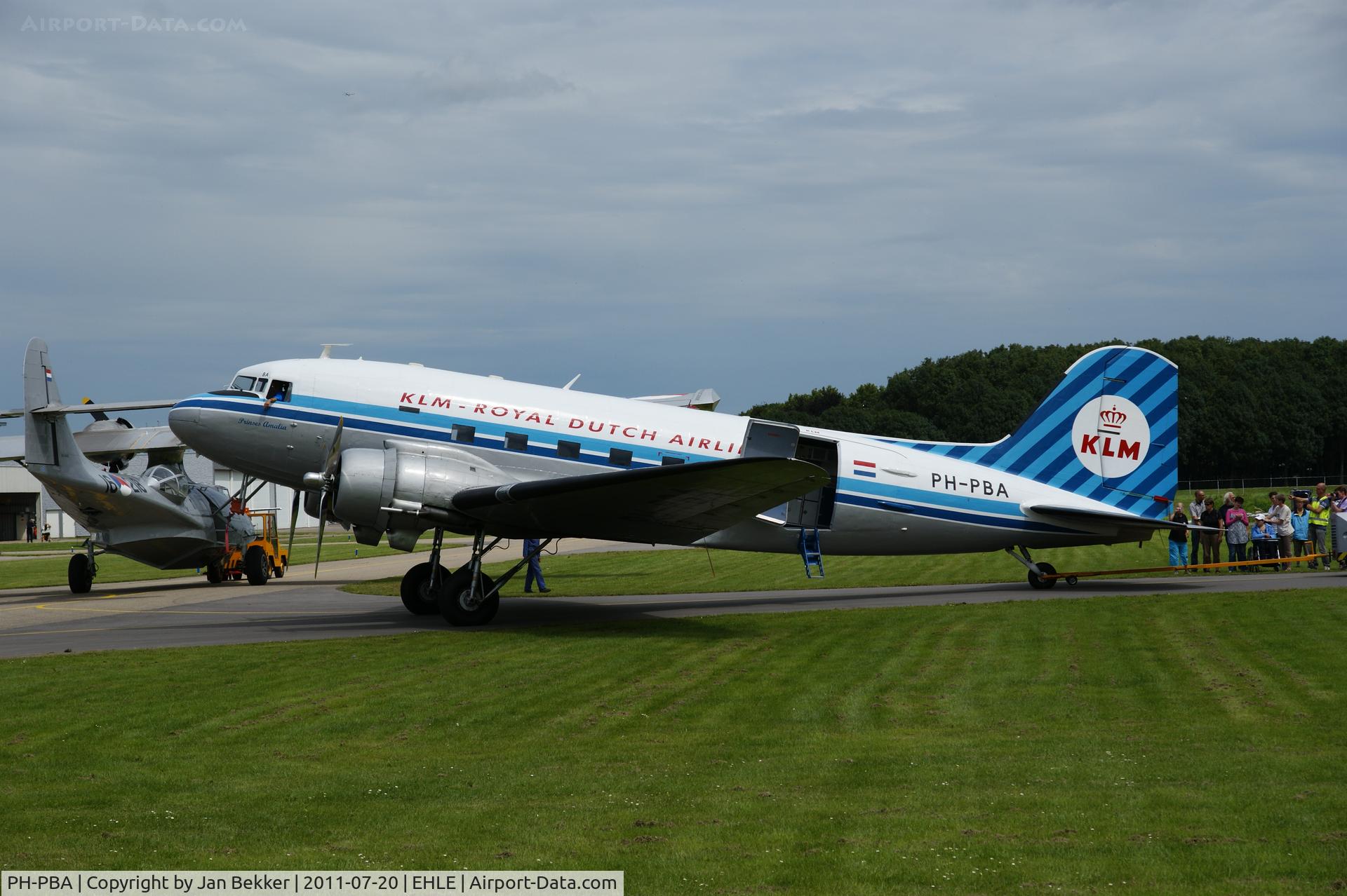 PH-PBA, 1943 Douglas DC-3C-S1C3G (C-47A-75-DL) C/N 19434, Dakota 