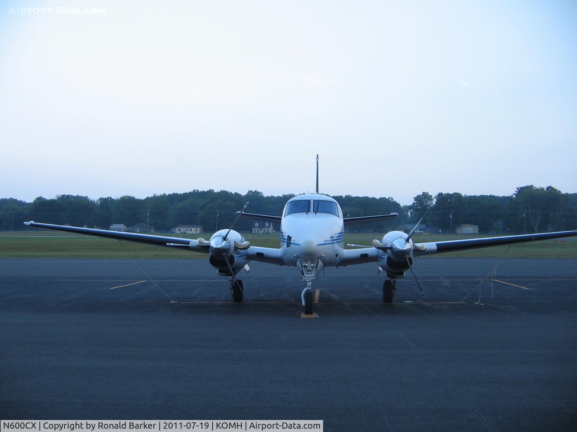 N600CX, 1973 Beech E90 King Air C/N LW-43, Orange