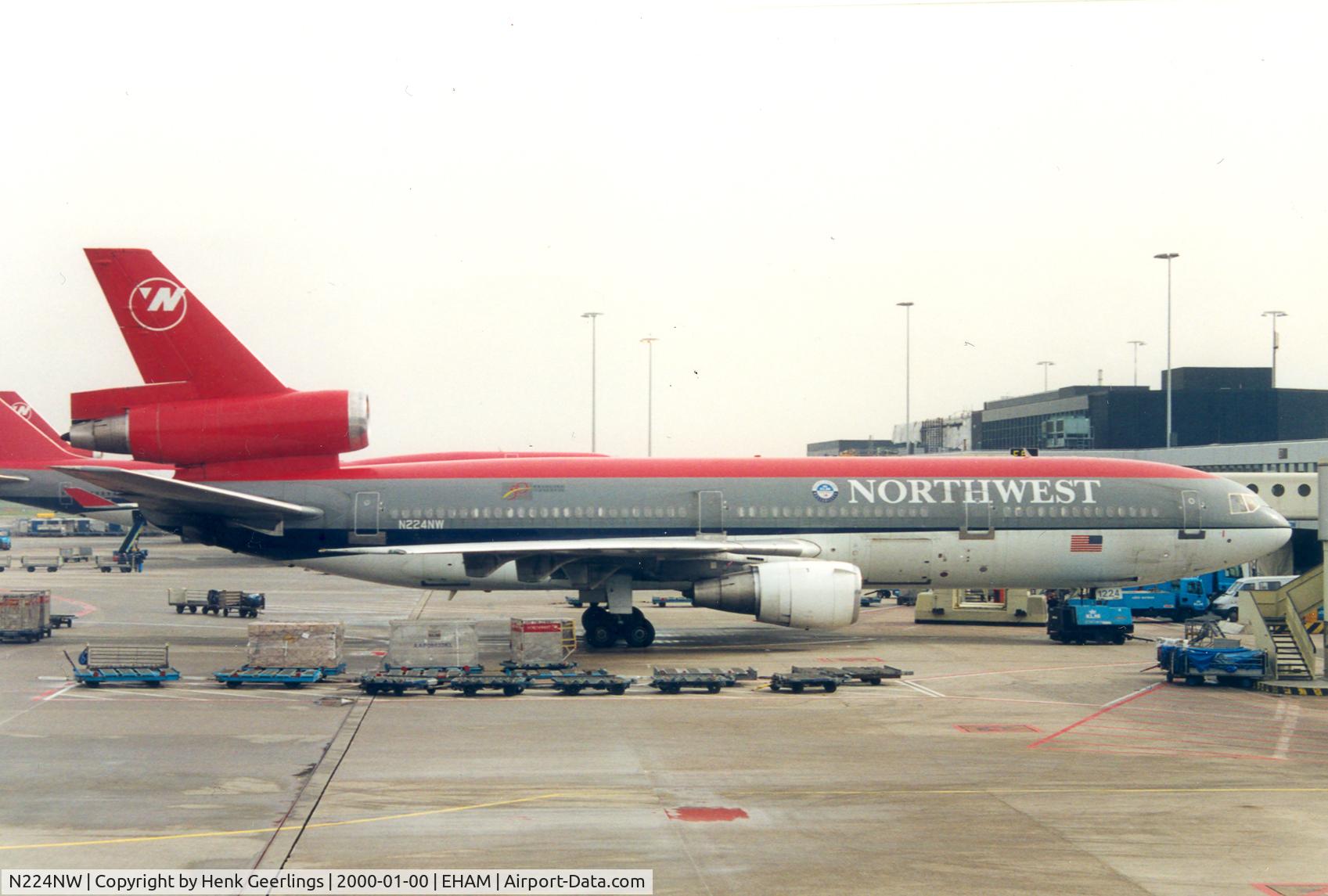 N224NW, 1975 McDonnell Douglas DC-10-30 C/N 46581, Northwest