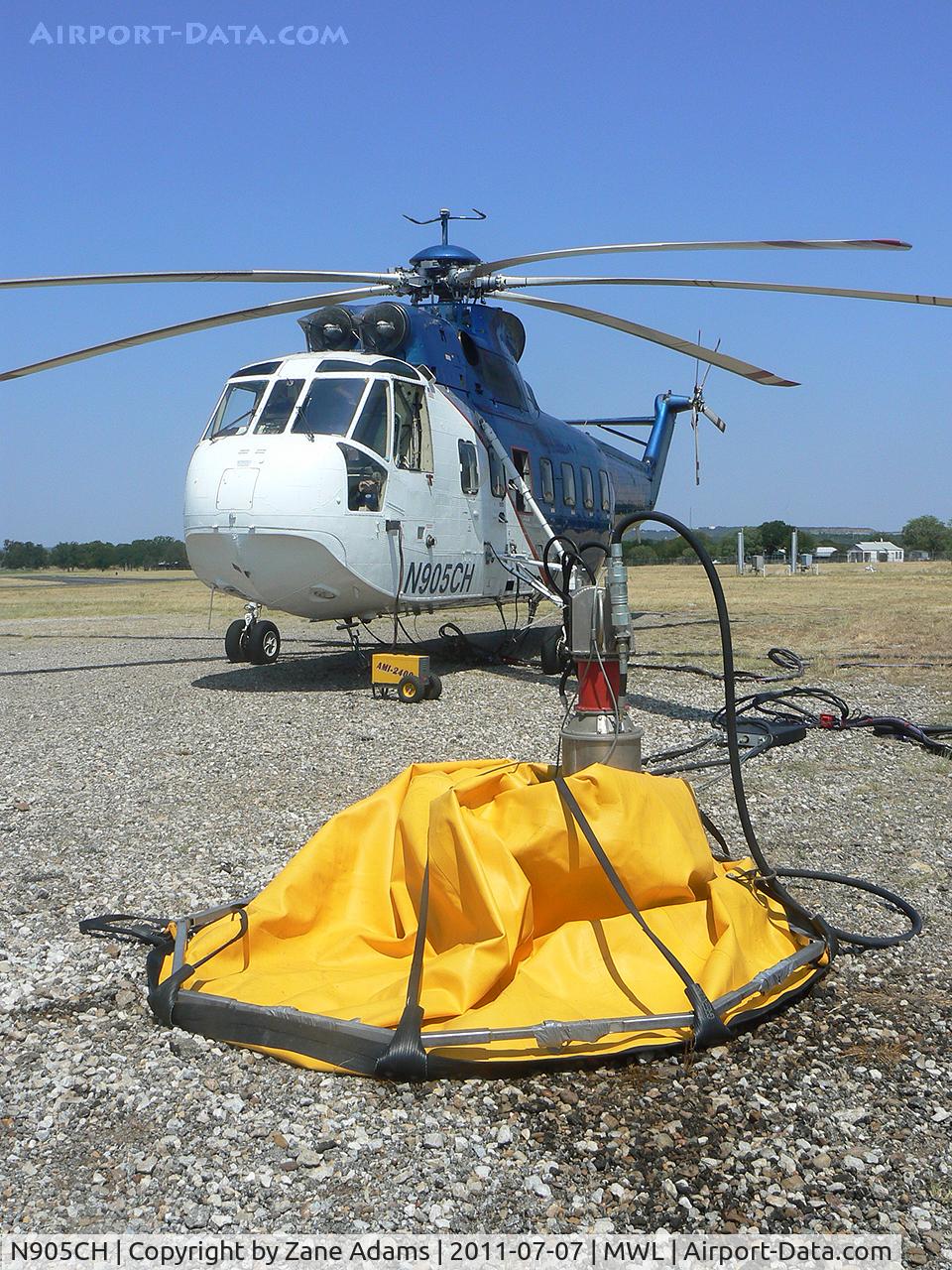 N905CH, 1973 Sikorsky S-61N C/N 61711, Type 1 firefighting helicopter with water bucket at Mineral Wells, TX