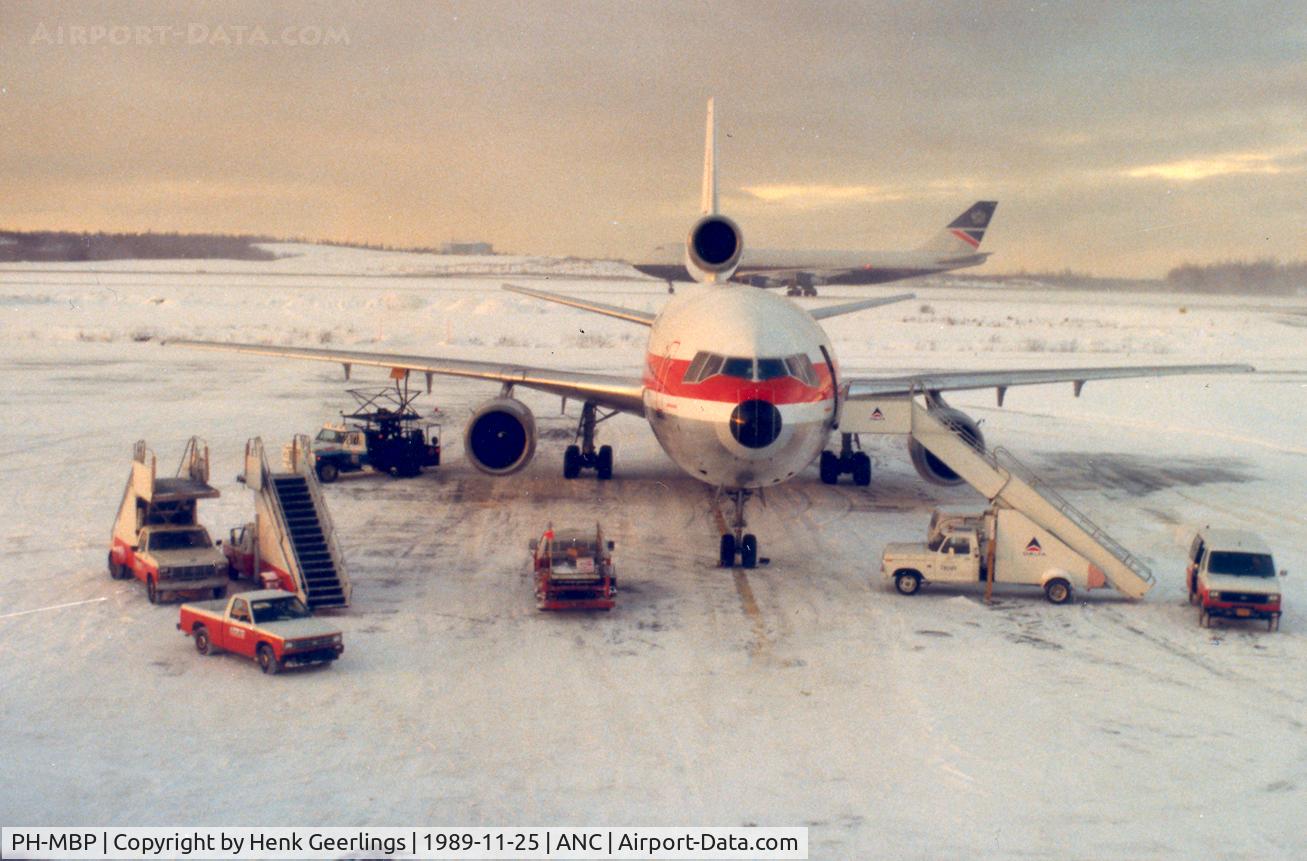 PH-MBP, 1976 McDonnell Douglas DC-10-30 (CF) C/N 46956, Martinair Holland. Cargo flight TYO via ANC to AMS.

Plane sold to Royal Dutch AF and became T-235