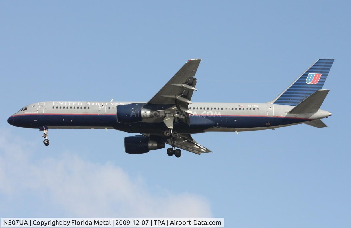 N507UA, 1990 Boeing 757-222F C/N 24743, United 757
