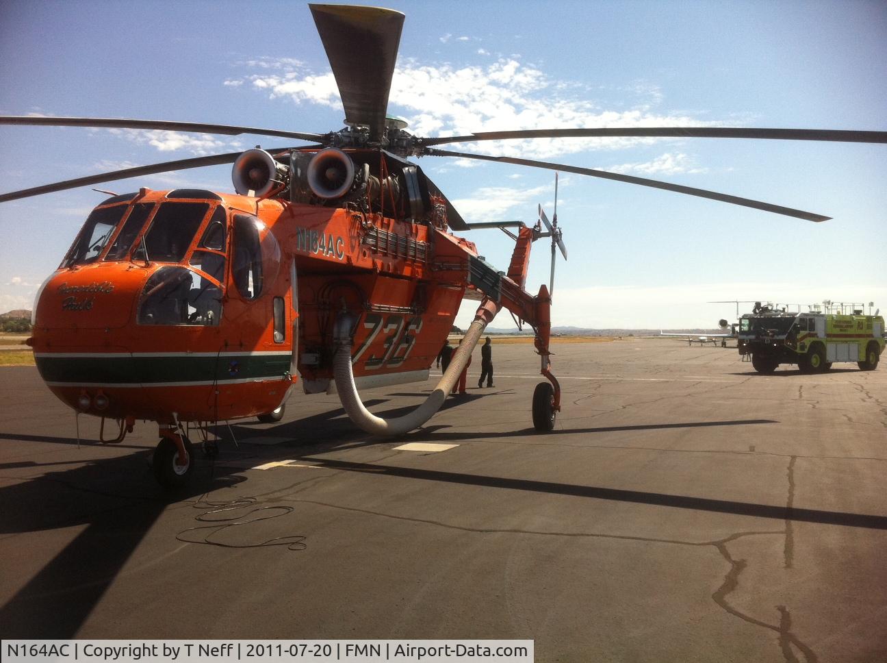 N164AC, 1968 Sikorsky S-64E C/N 64034D, Fueling on the way Back from Los Alamos NM