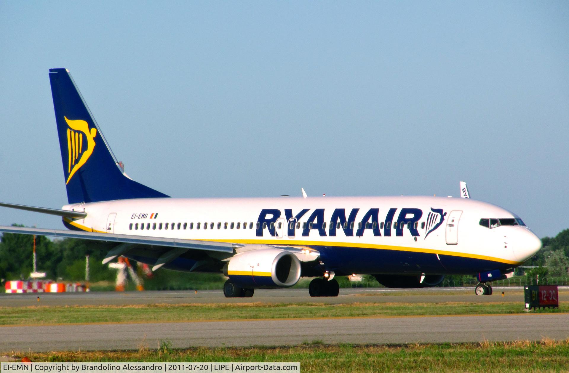 EI-EMN, 2010 Boeing 737-8AS C/N 38515, Bologna G.Marconi Airport