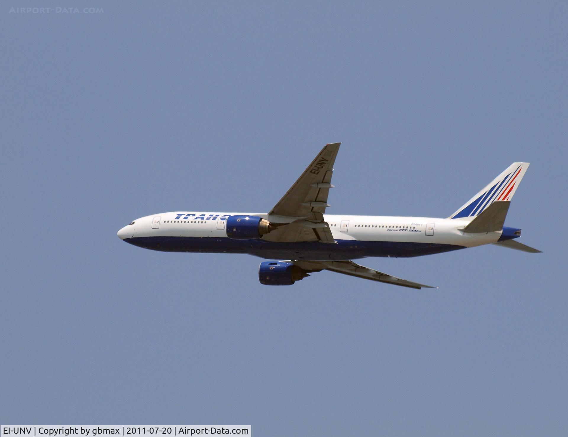 EI-UNV, 1999 Boeing 777-222/ER C/N 28714, Going @ ~3,500 feet to a landing at JFK