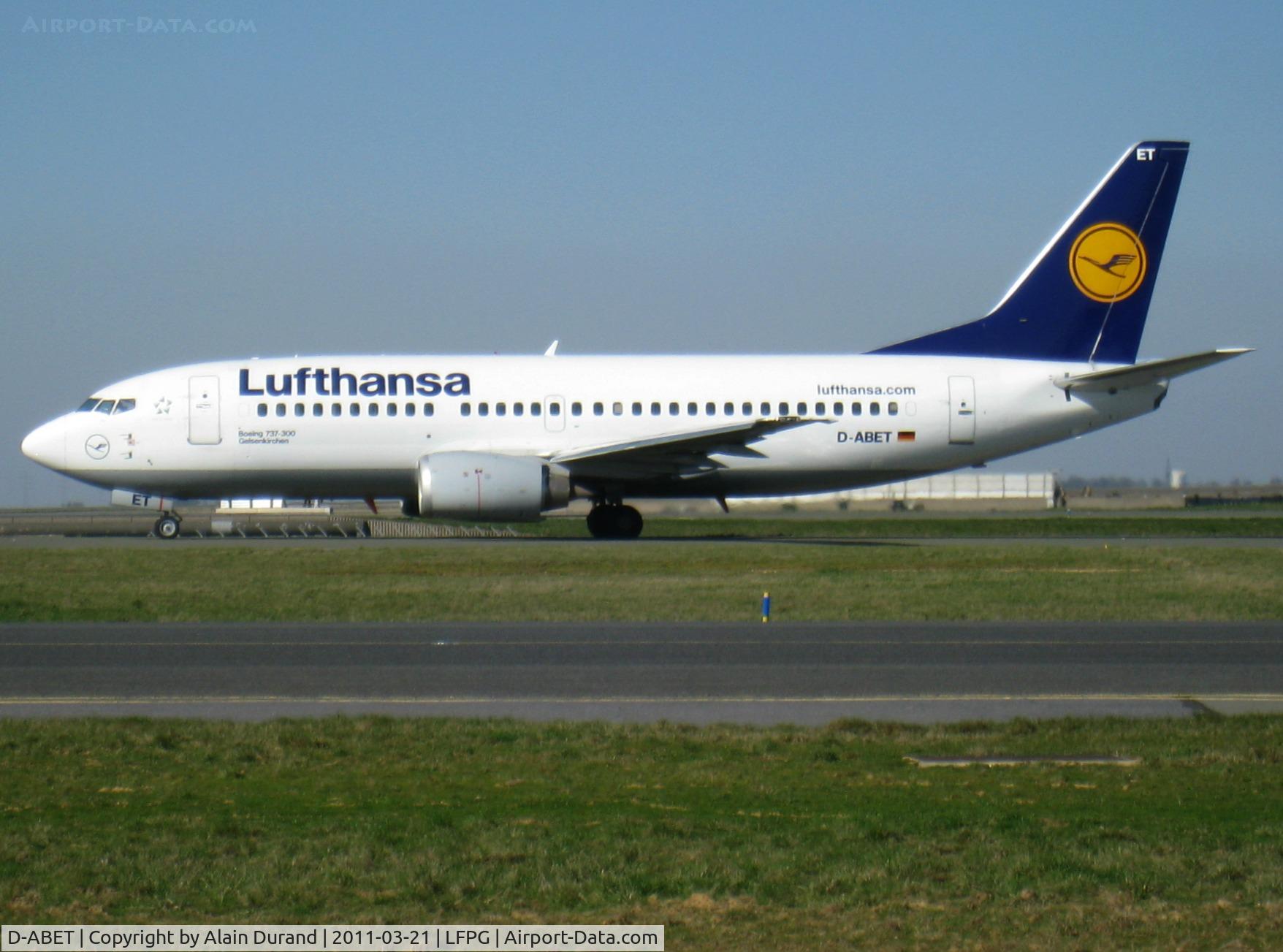 D-ABET, 1994 Boeing 737-330 C/N 27903, c/n 2682 was delivered in 1995. Nicknamed the 
