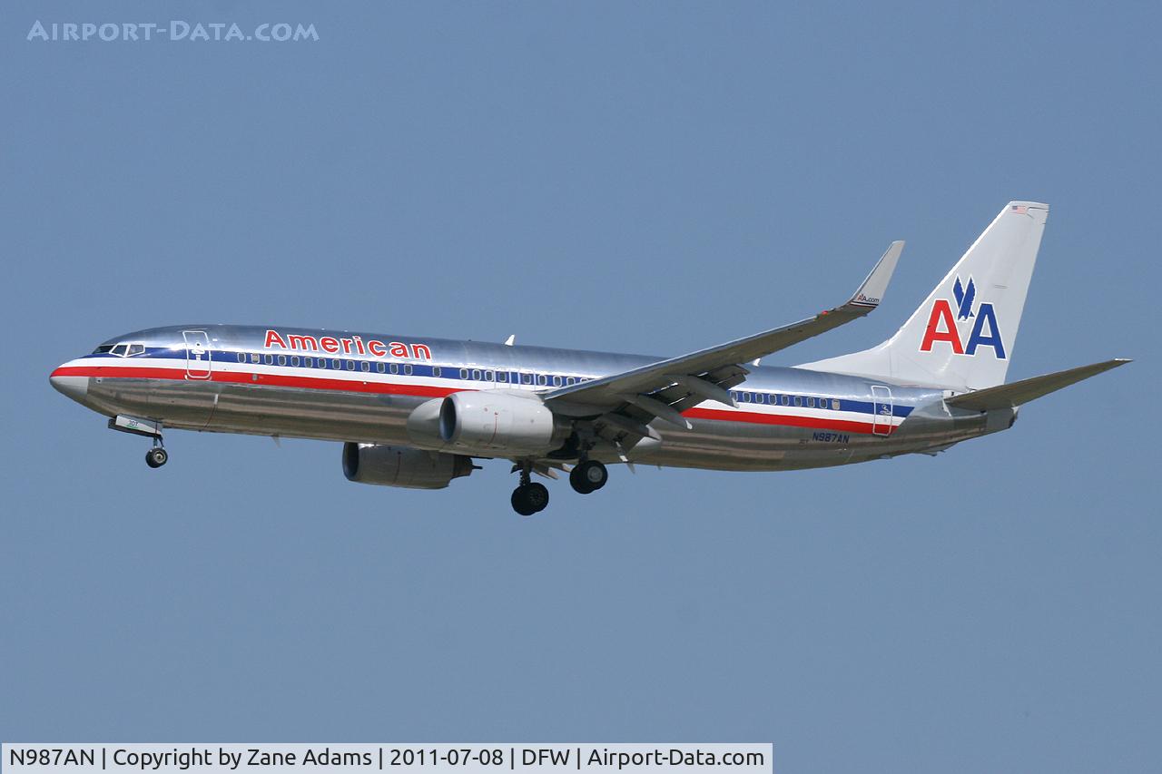 N987AN, 2009 Boeing 737-823 C/N 31069, American Airlines at DFW Airprot