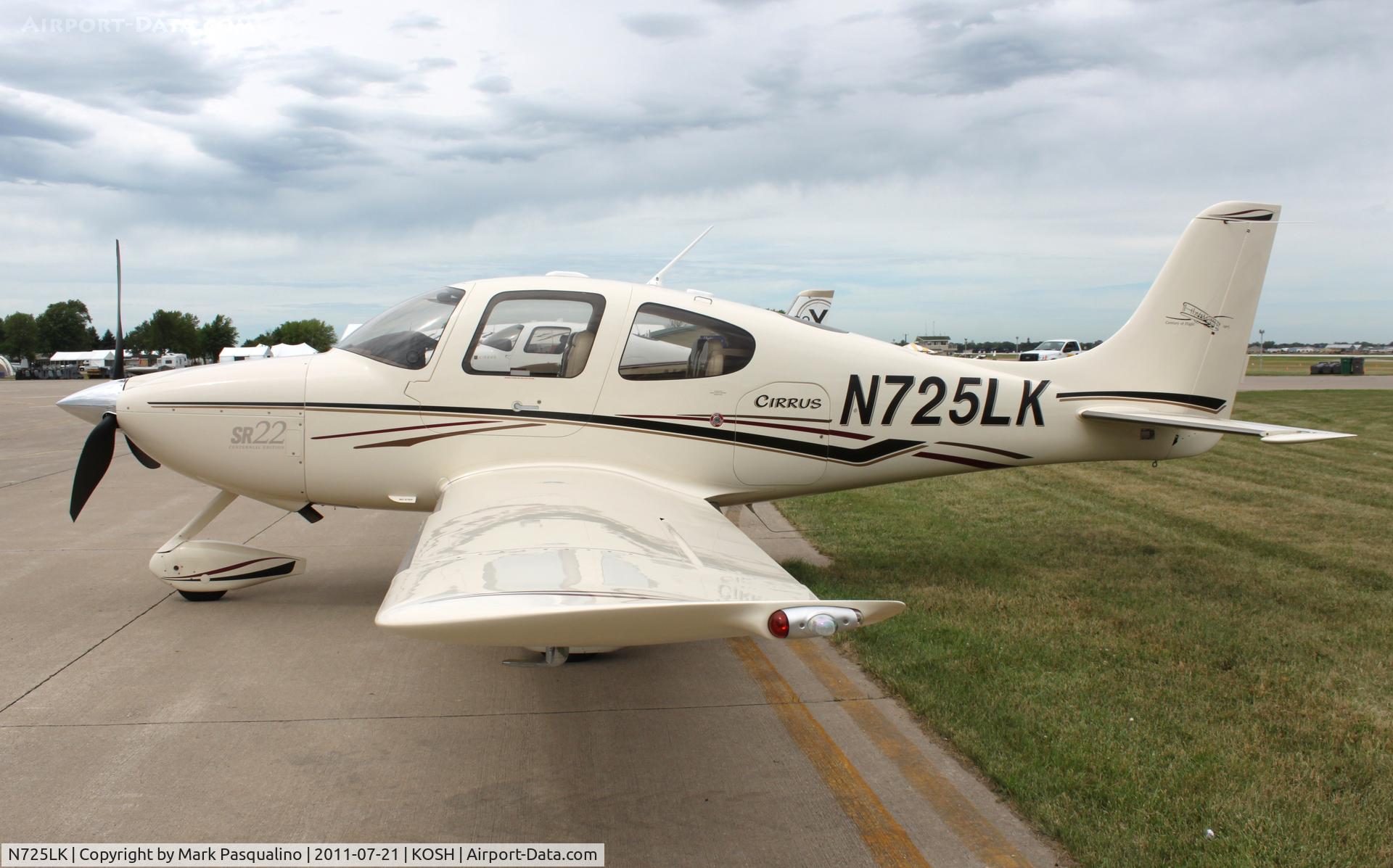 N725LK, 2003 Cirrus SR22 C/N 0668, Cirrus SR22