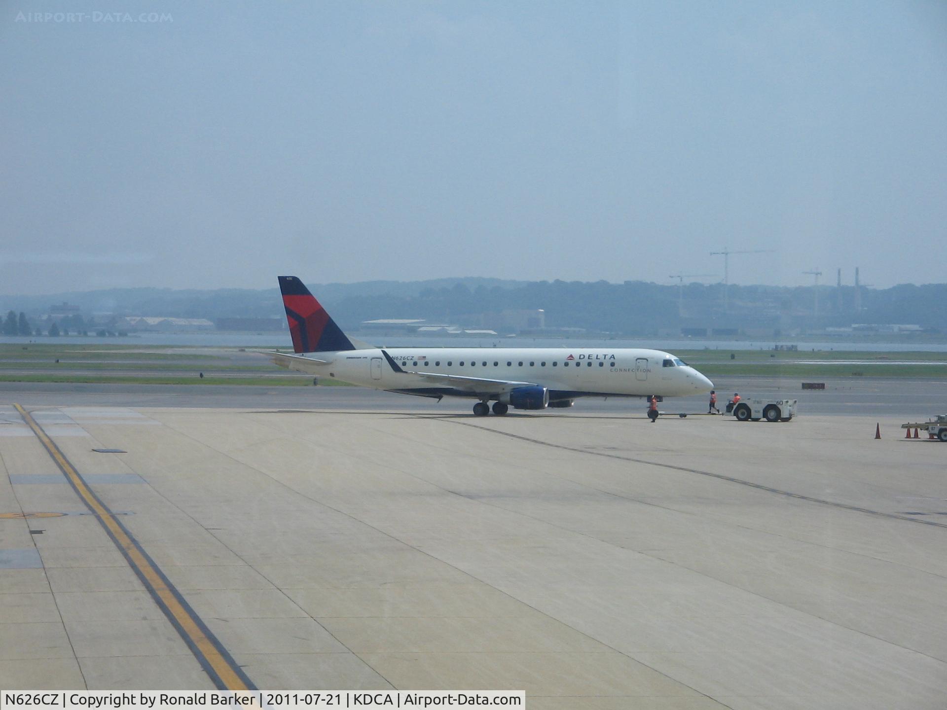 N626CZ, 2008 Embraer 175LR (ERJ-170-200LR) C/N 17000226, National