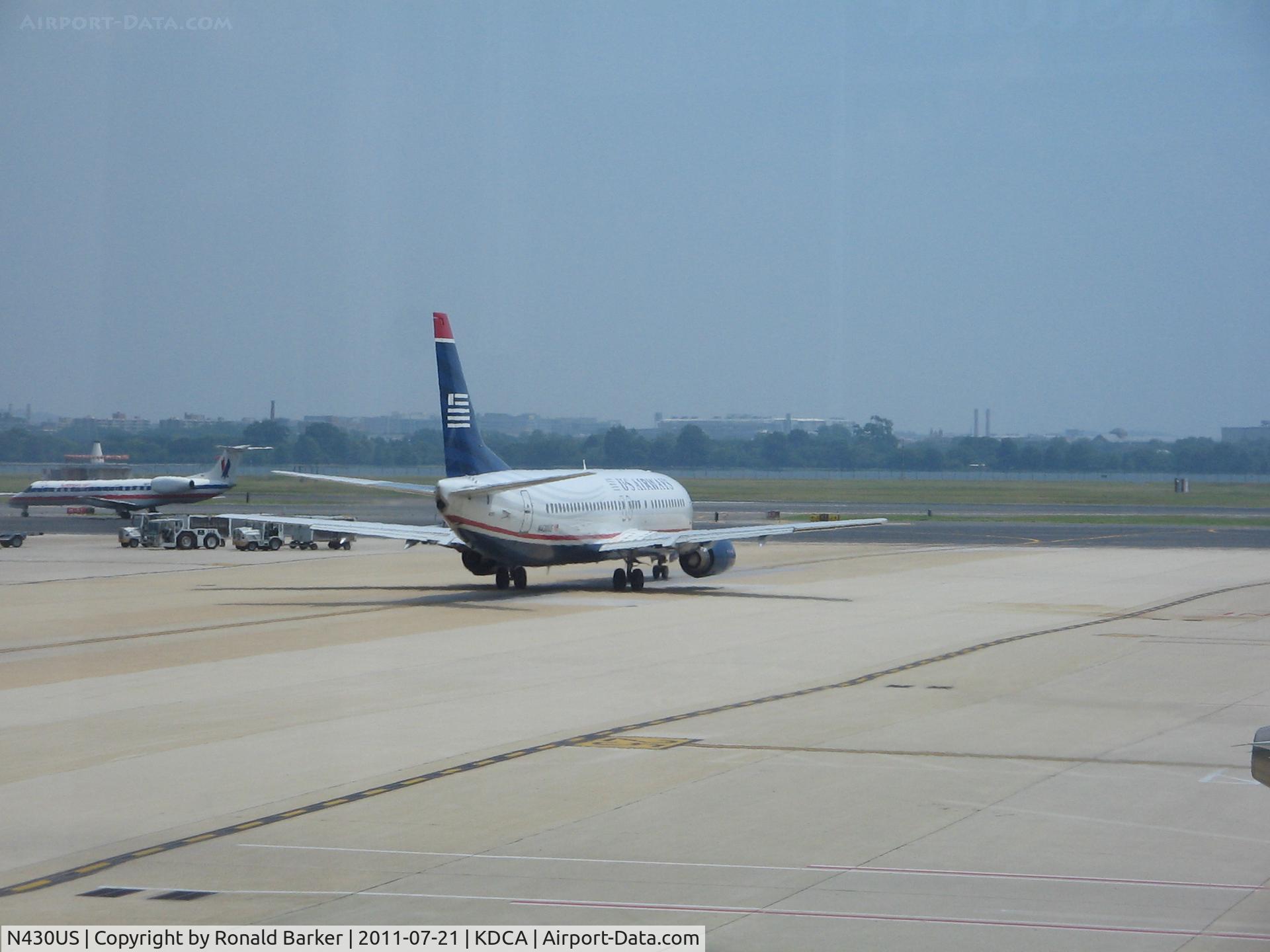 N430US, 1989 Boeing 737-4B7 C/N 24552, National