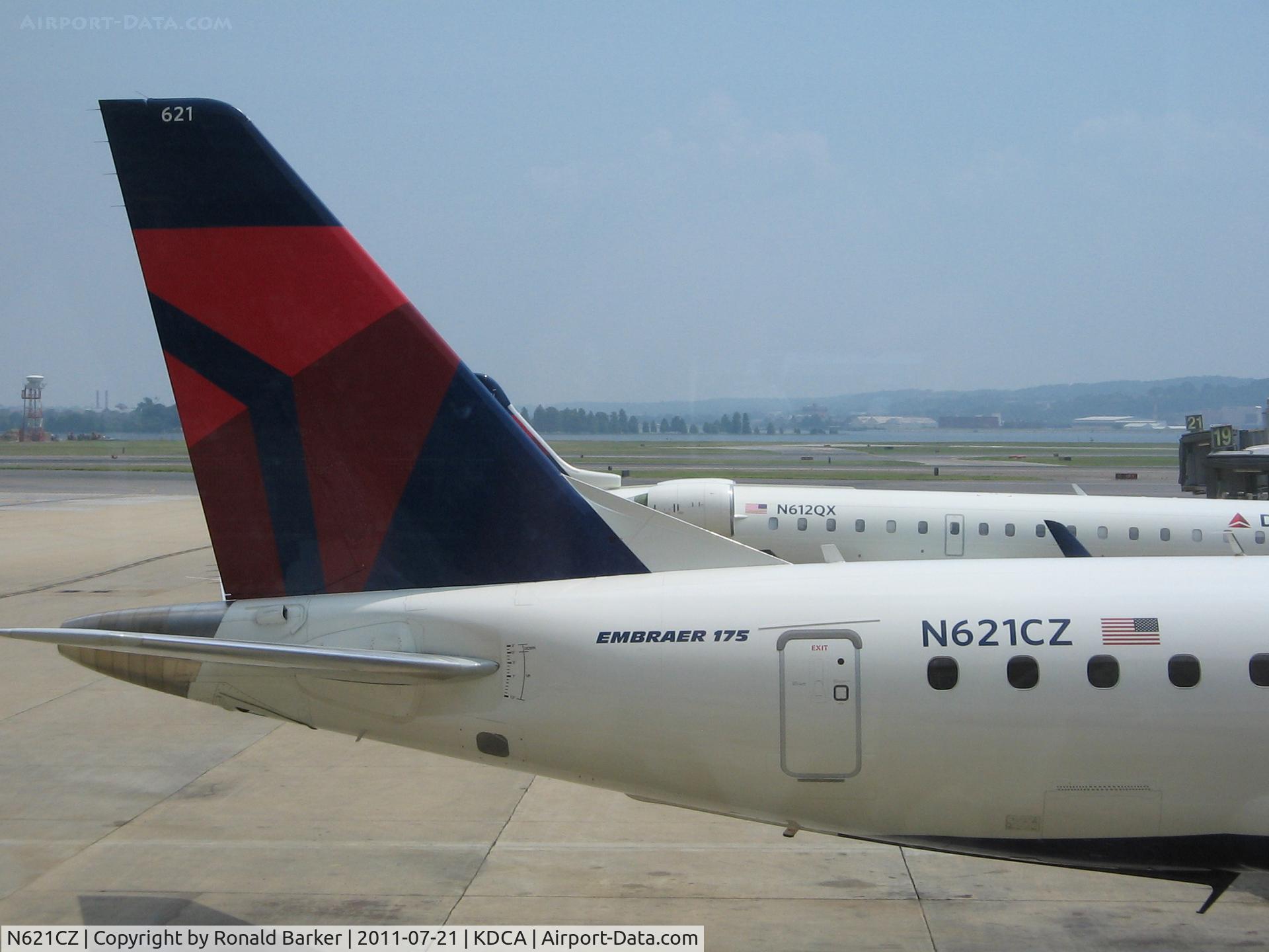 N621CZ, 2008 Embraer 175LR (ERJ-170-200LR) C/N 17000218, National