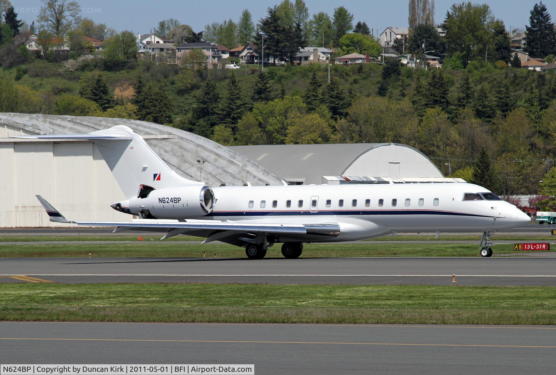 N624BP, 2007 Bombardier BD-700-1A10 Global Express C/N 9236, The sleek lines of a Global Express