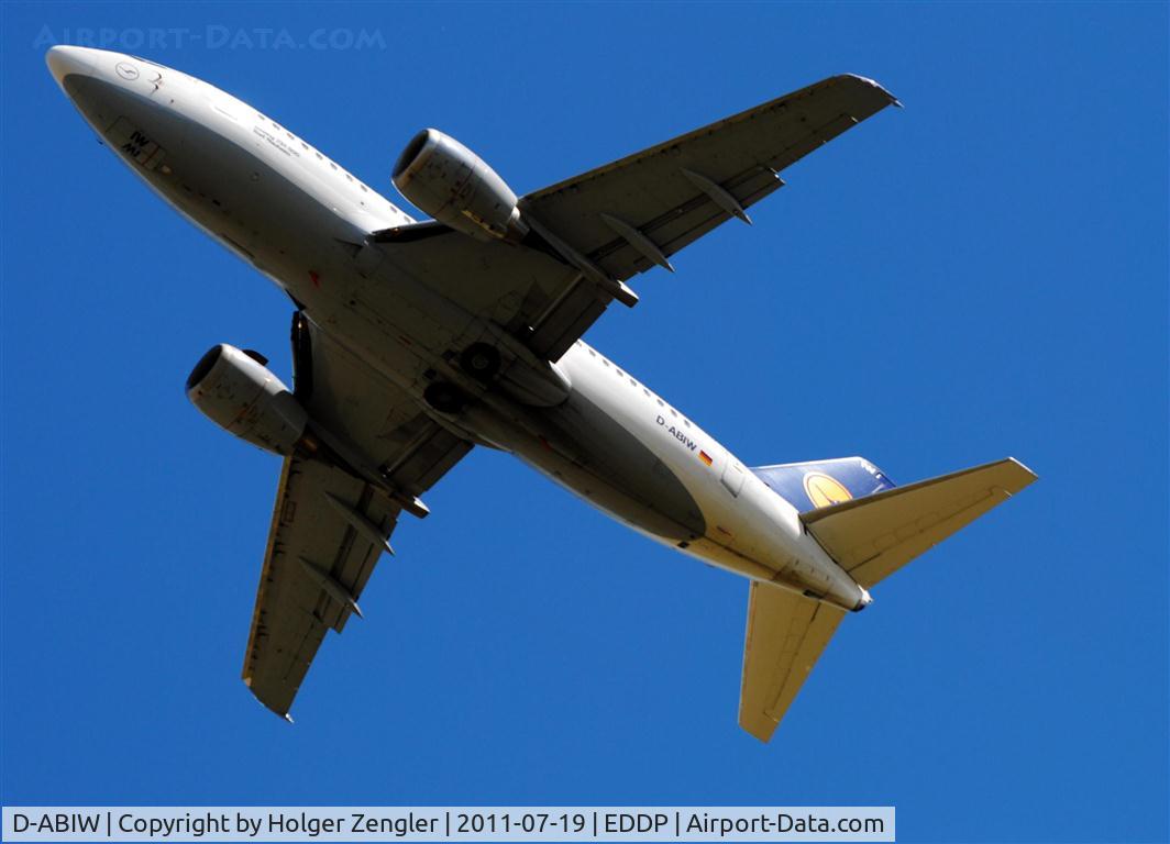 D-ABIW, 1991 Boeing 737-530 C/N 24945, Up and away to FRA.