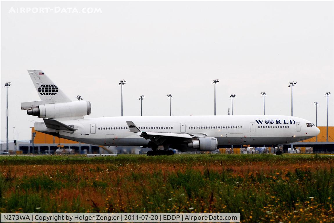 N273WA, 1993 McDonnell Douglas MD-11 C/N 48519, Ready for take-off on two six left......