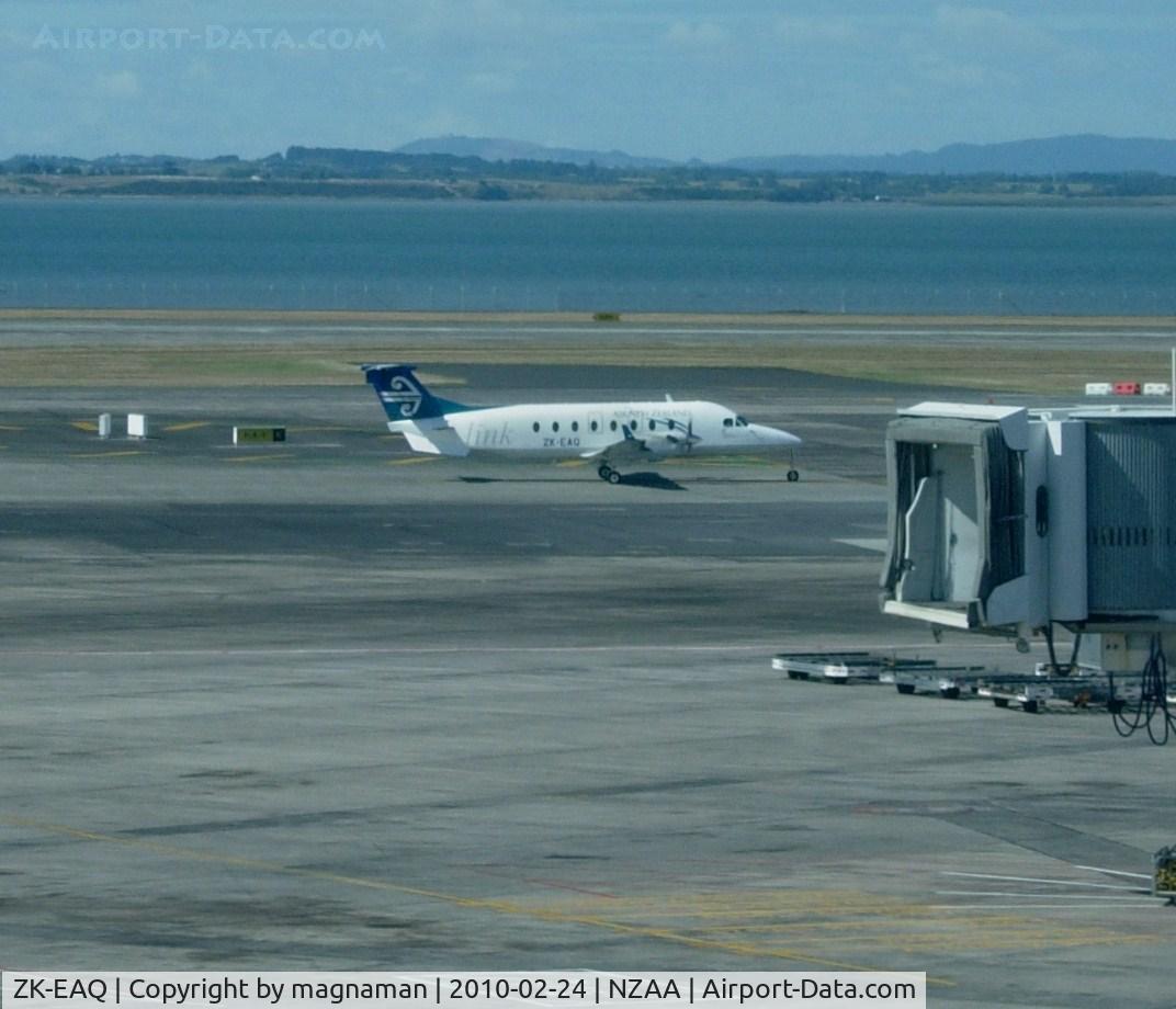 ZK-EAQ, 2007 Raytheon Aircraft Company 1900D C/N UE-363, Taxying out for another flight